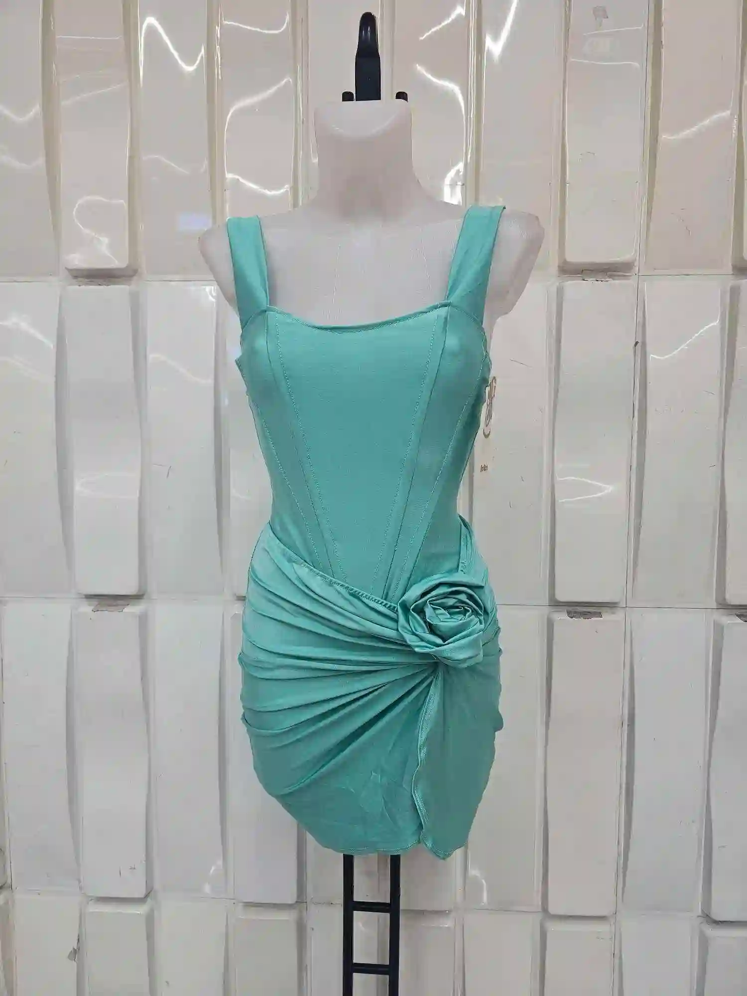 CONJUNTO FLOR TURQUESA
