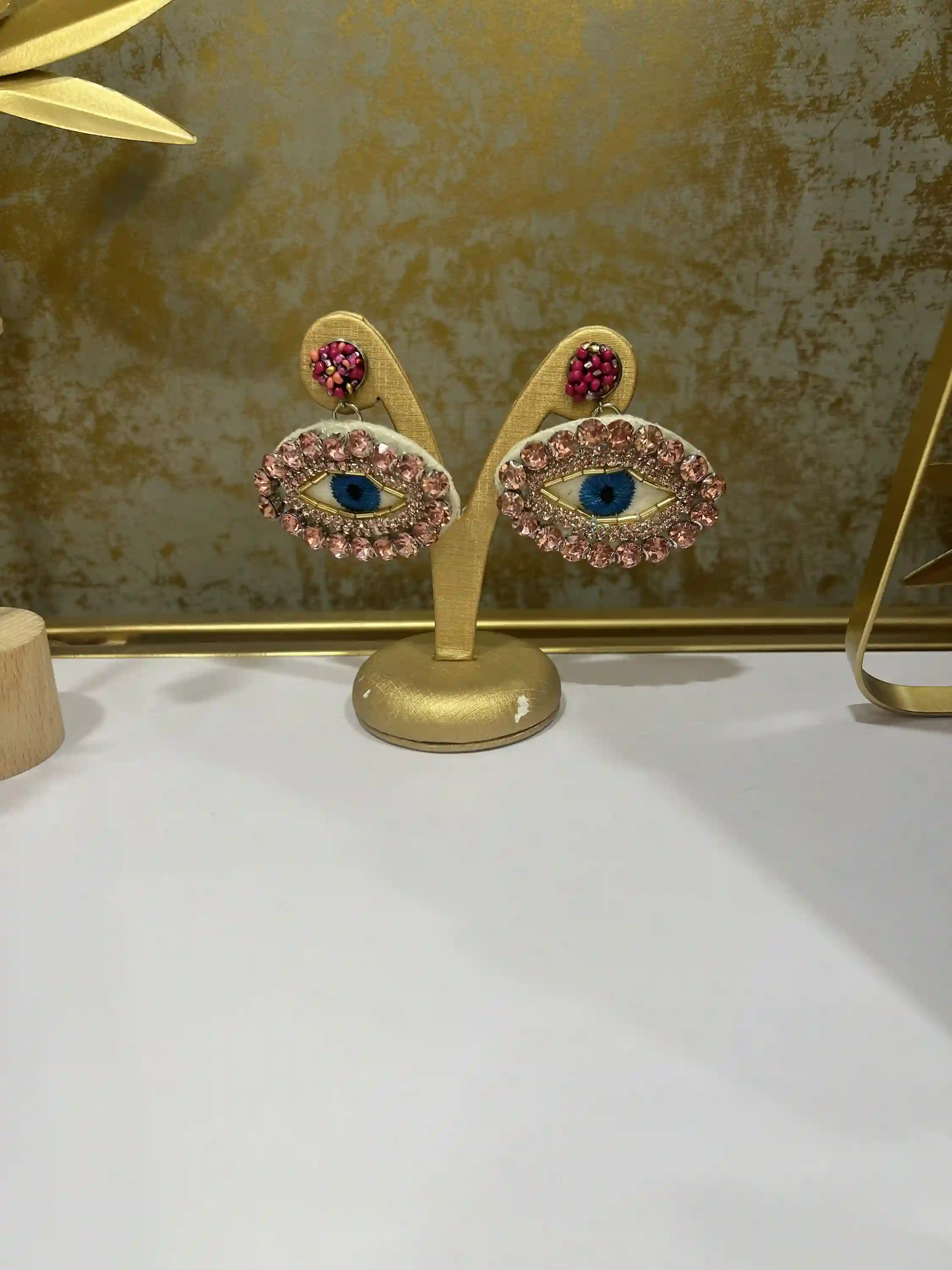 Pendientes ojo