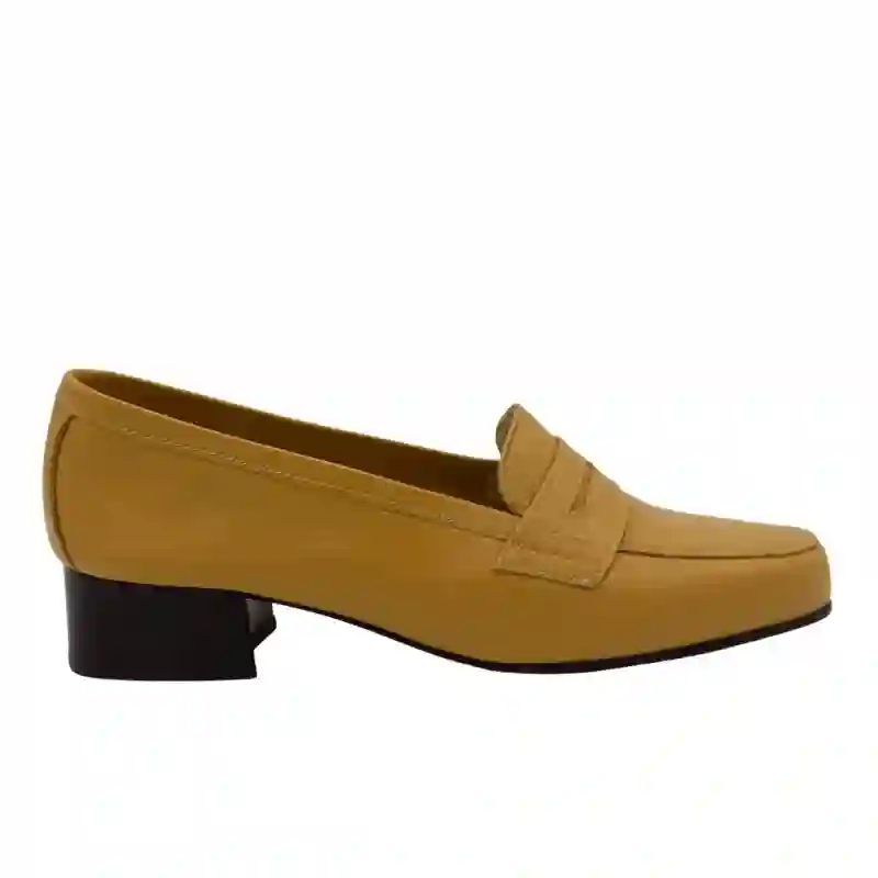 MOCASIN CON ANTIFAZ Y TACON PLAYA