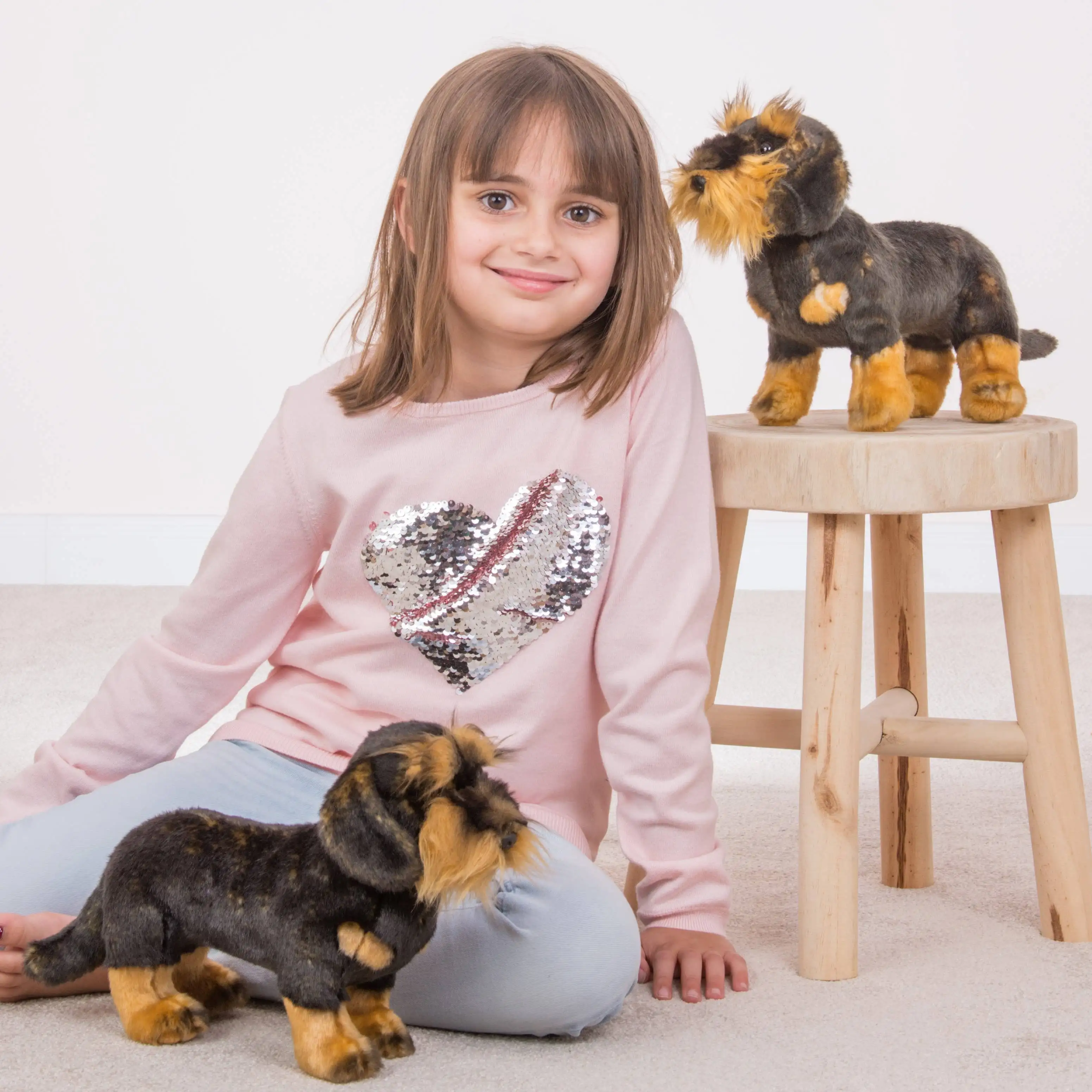 Peluche perrito salchicha 28 cm - Imagen 2