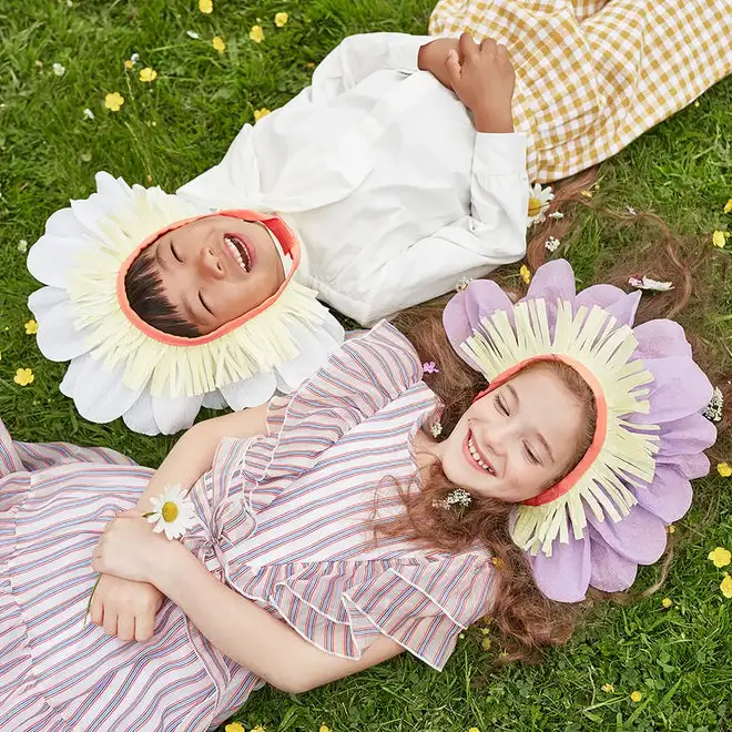 Gorros de pétalos de flores