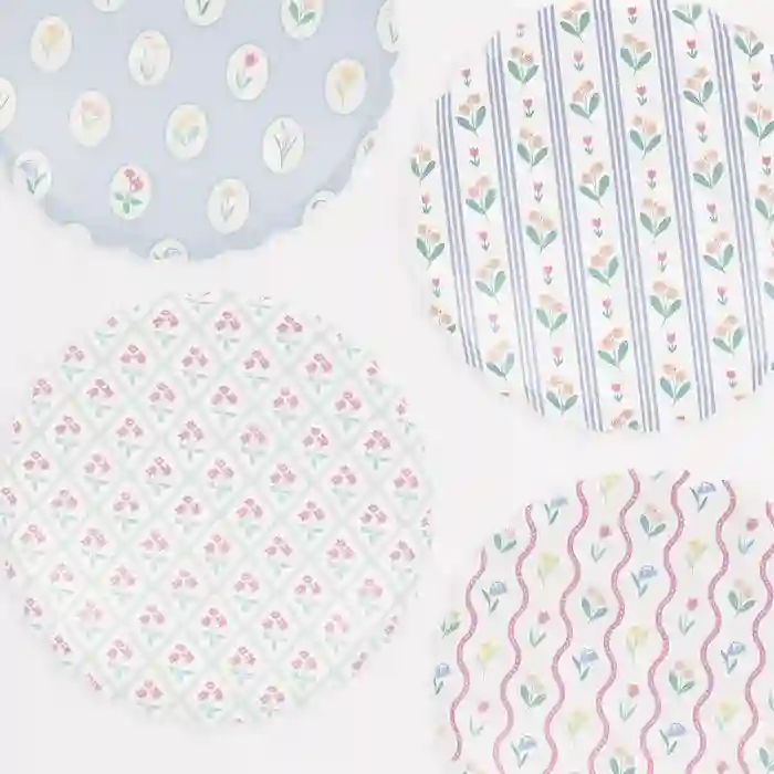 Large dishes with floral print