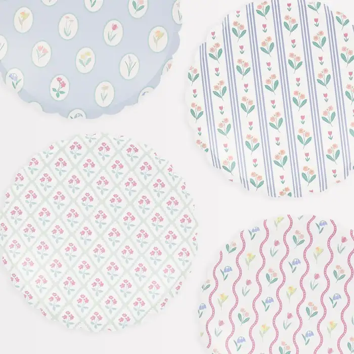 Large dishes with floral print
