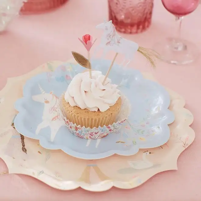 Large princess plates - Image 2