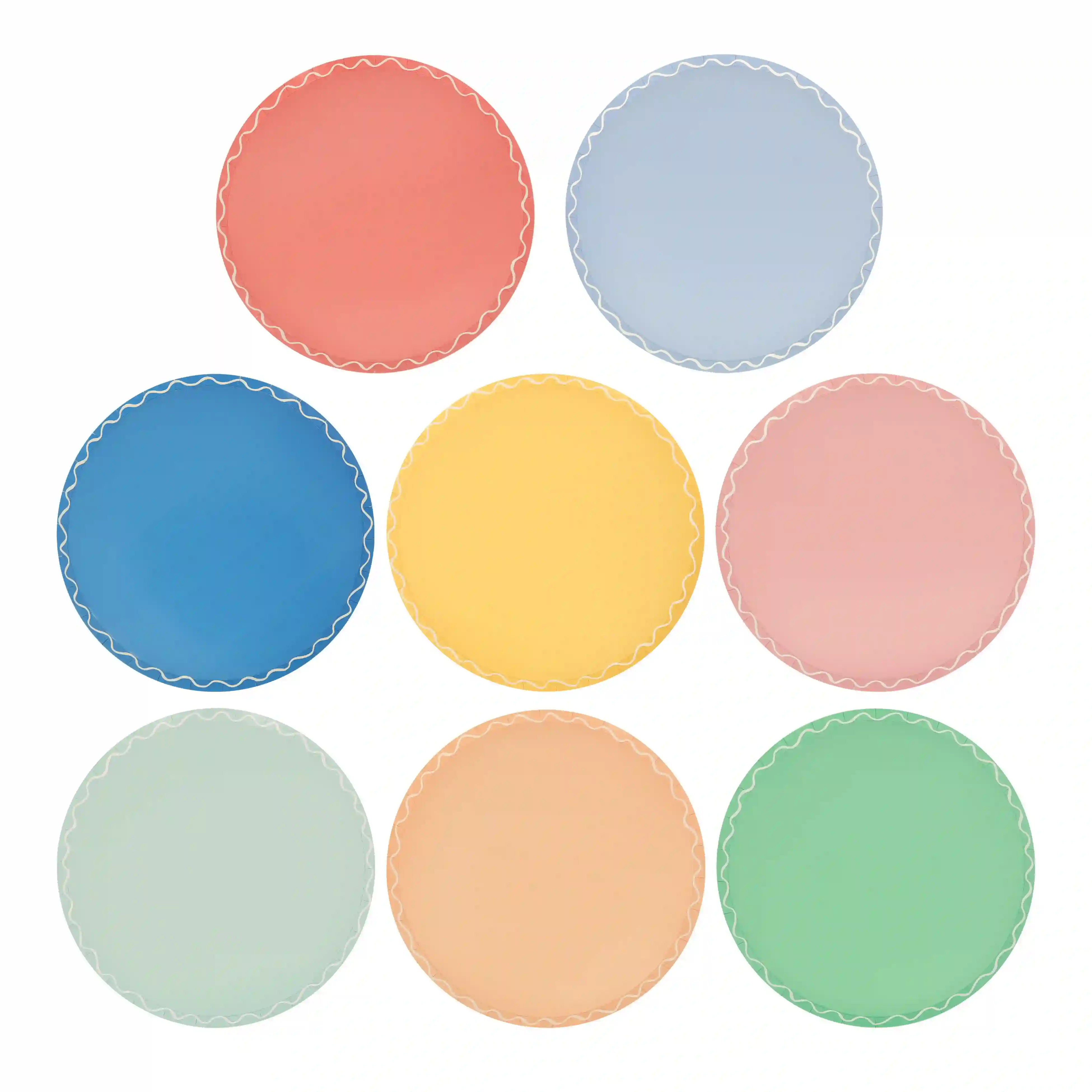 Medium dishes with wavy edge