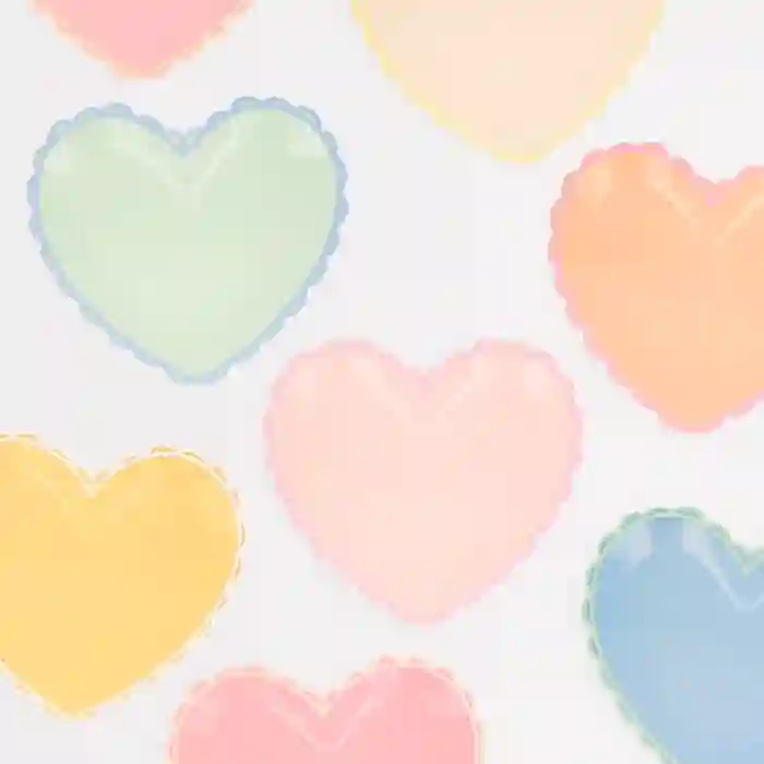 Small heart -shaped plates with pastel colors
