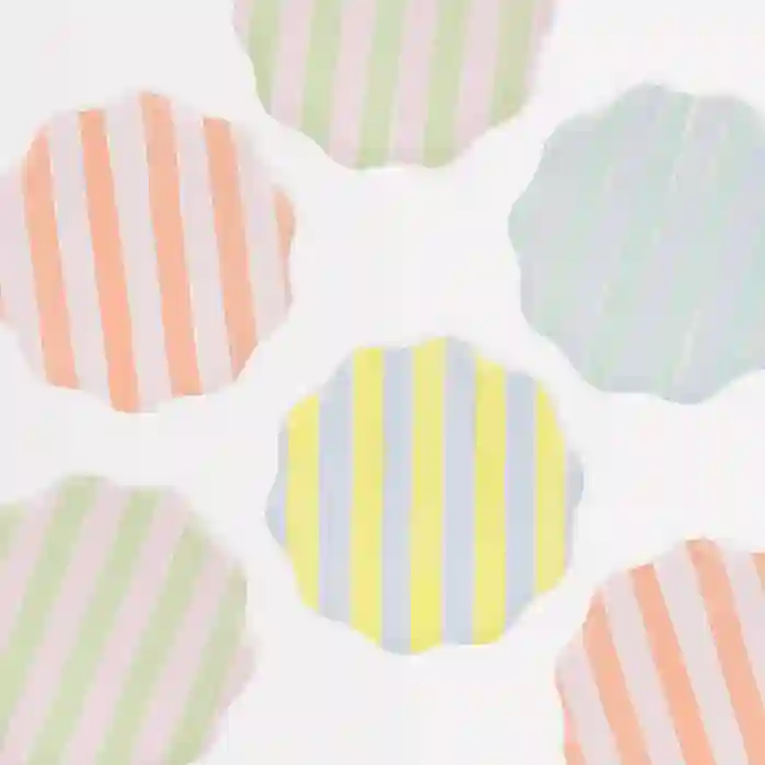 Small pastels with pastel stripes and wavy edge