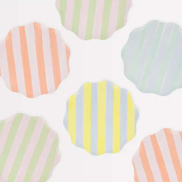 Small pastels with pastel stripes and wavy edge