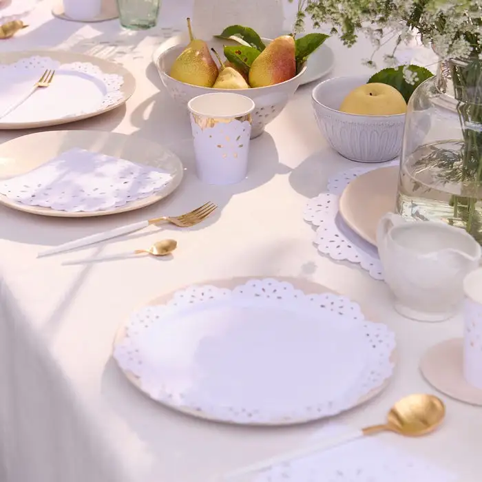 Small White Broderie Anglaise napkins - Image 3