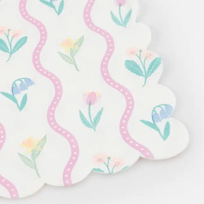 Small napkins with floral print - Image 2