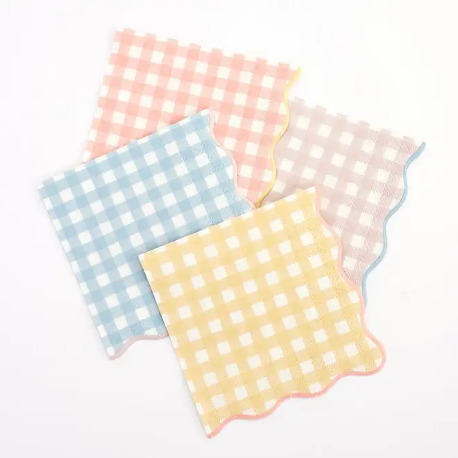 Servilletas pequeñas en 4 colores vichy