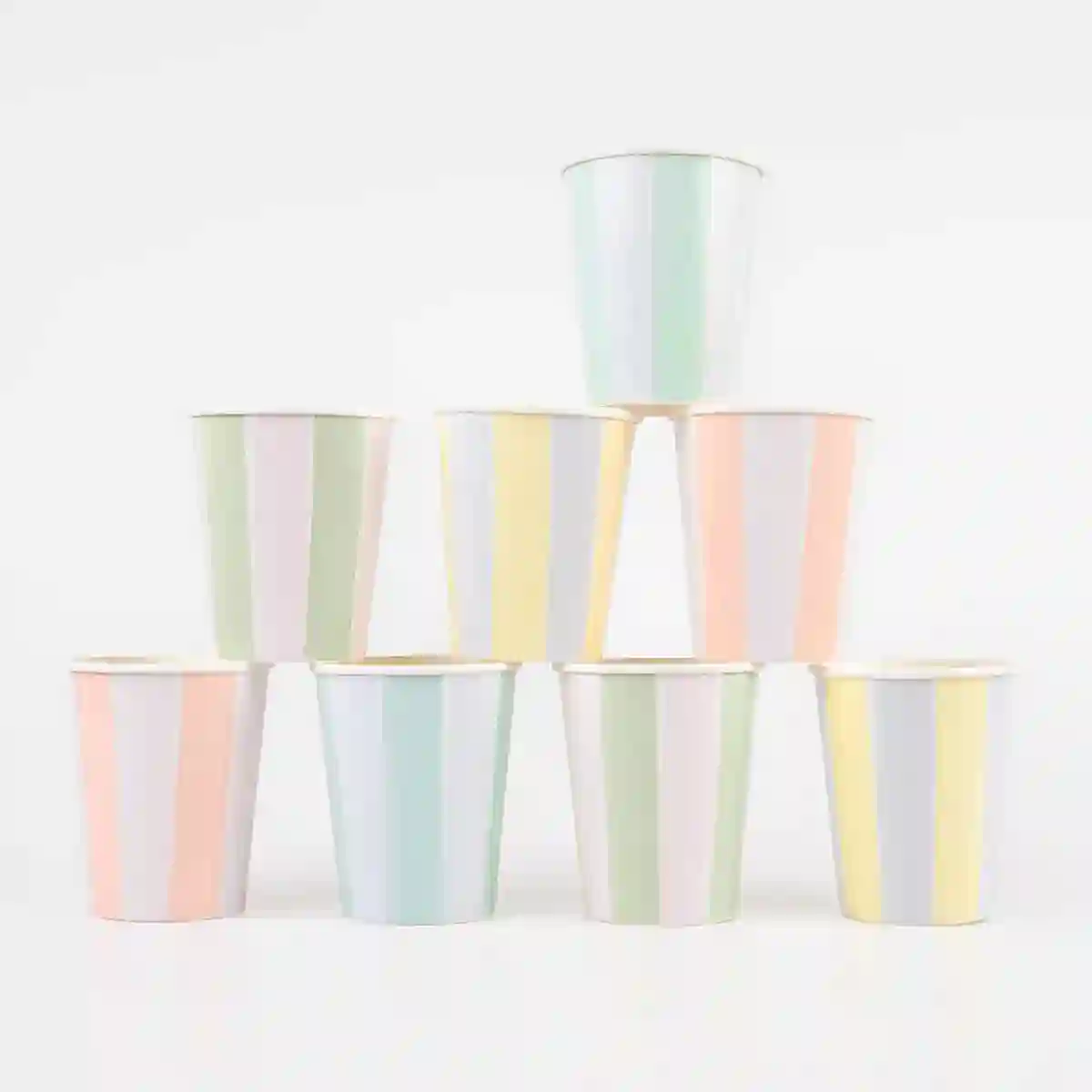 Vasos de rayas color pastel
