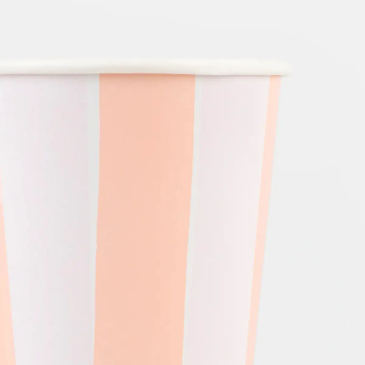 Vasos de rayas color pastel - Imagen 2