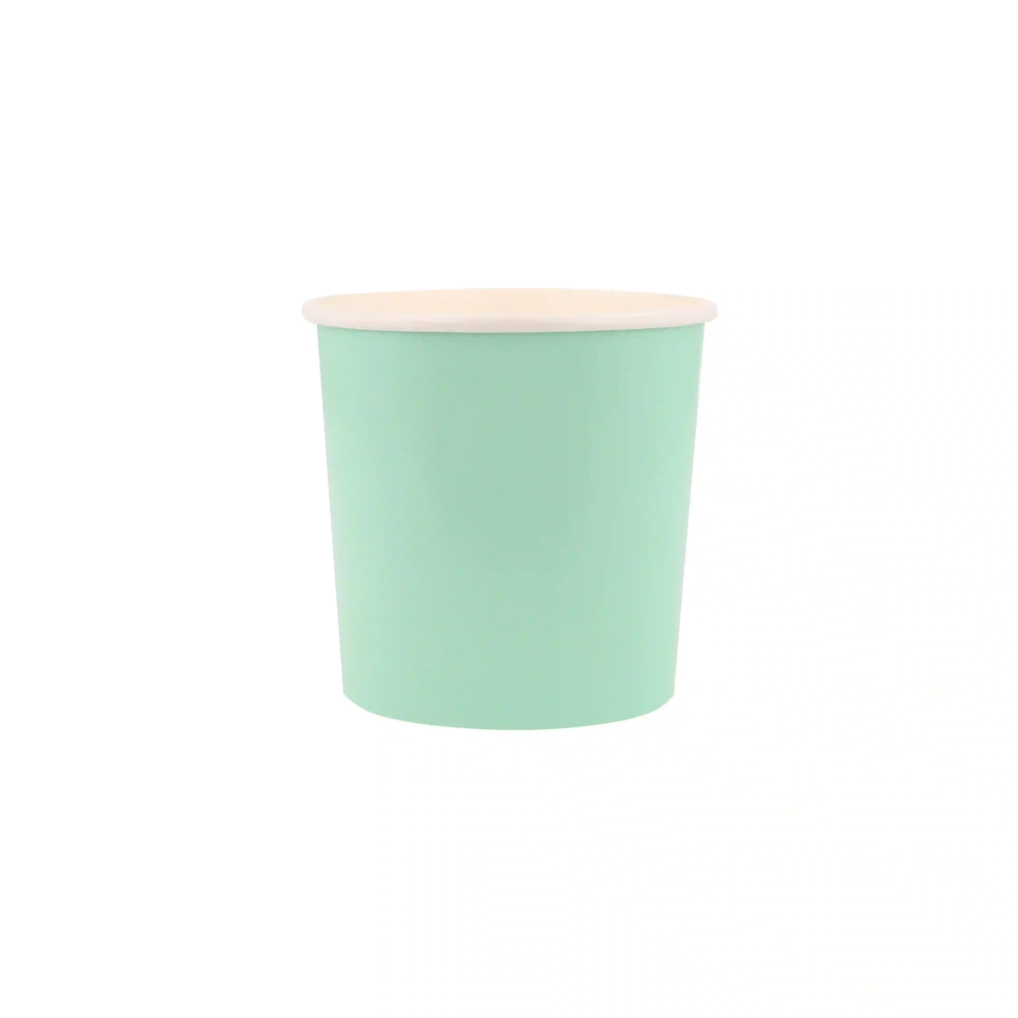 Vasos pequeños verdes