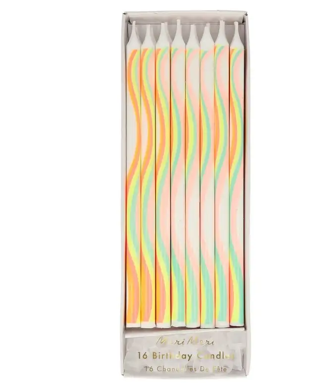 Candles with raincoat pattern