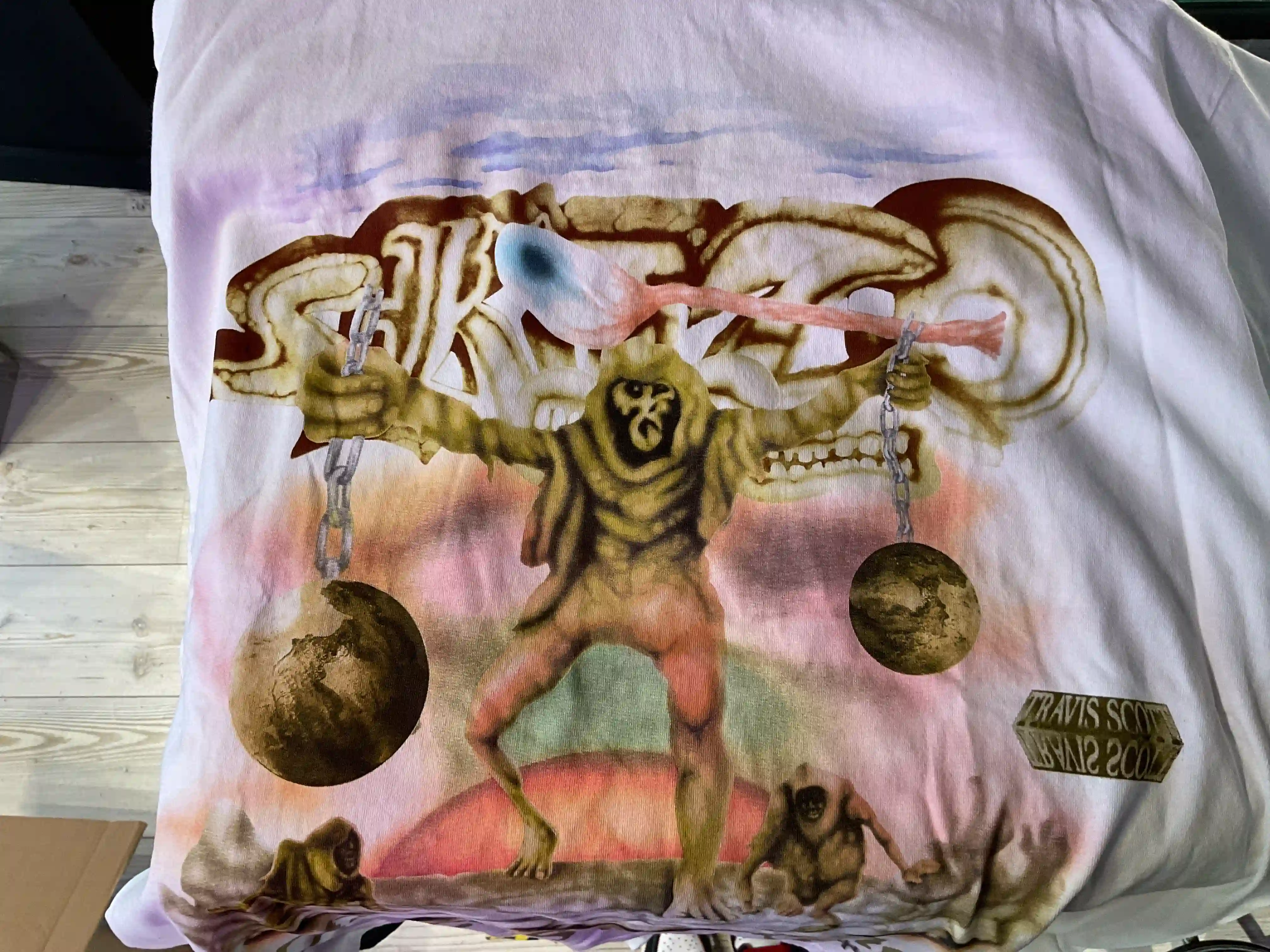 Camiseta Travis Scott Utopia Tour Skitzo Circus Maximus Tee White