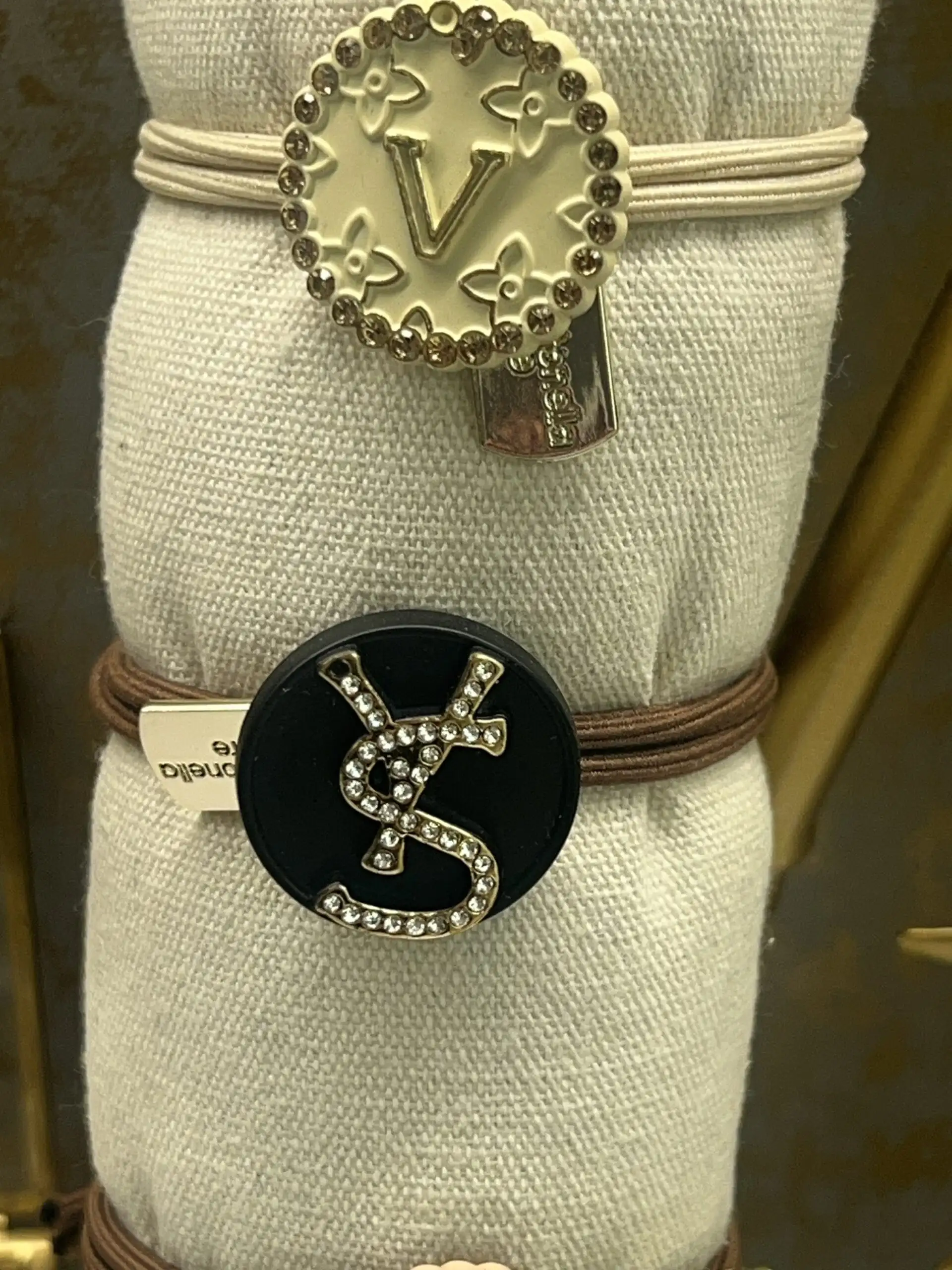 Pulseras o Goma del Pelo