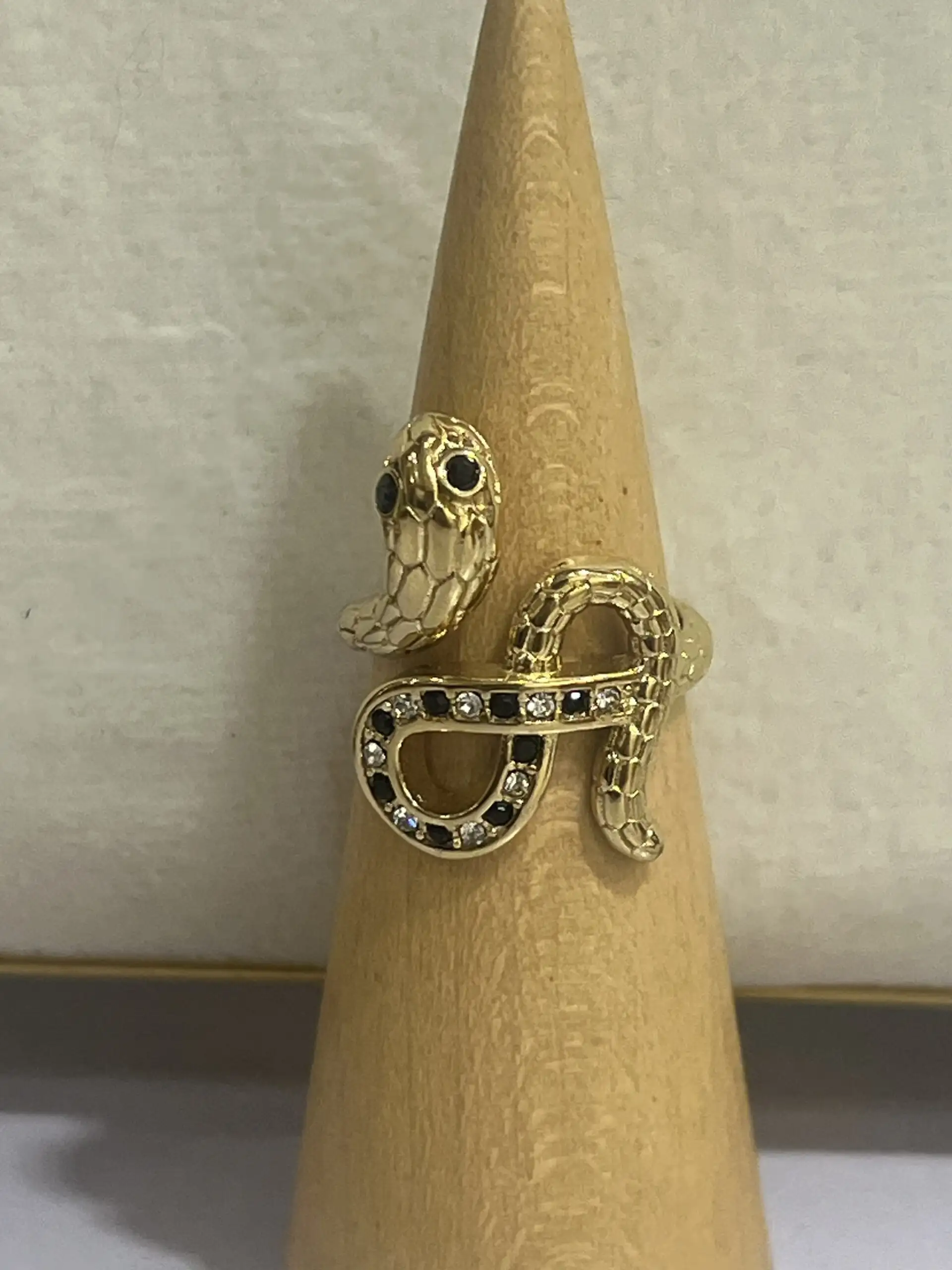 Anillo de acero