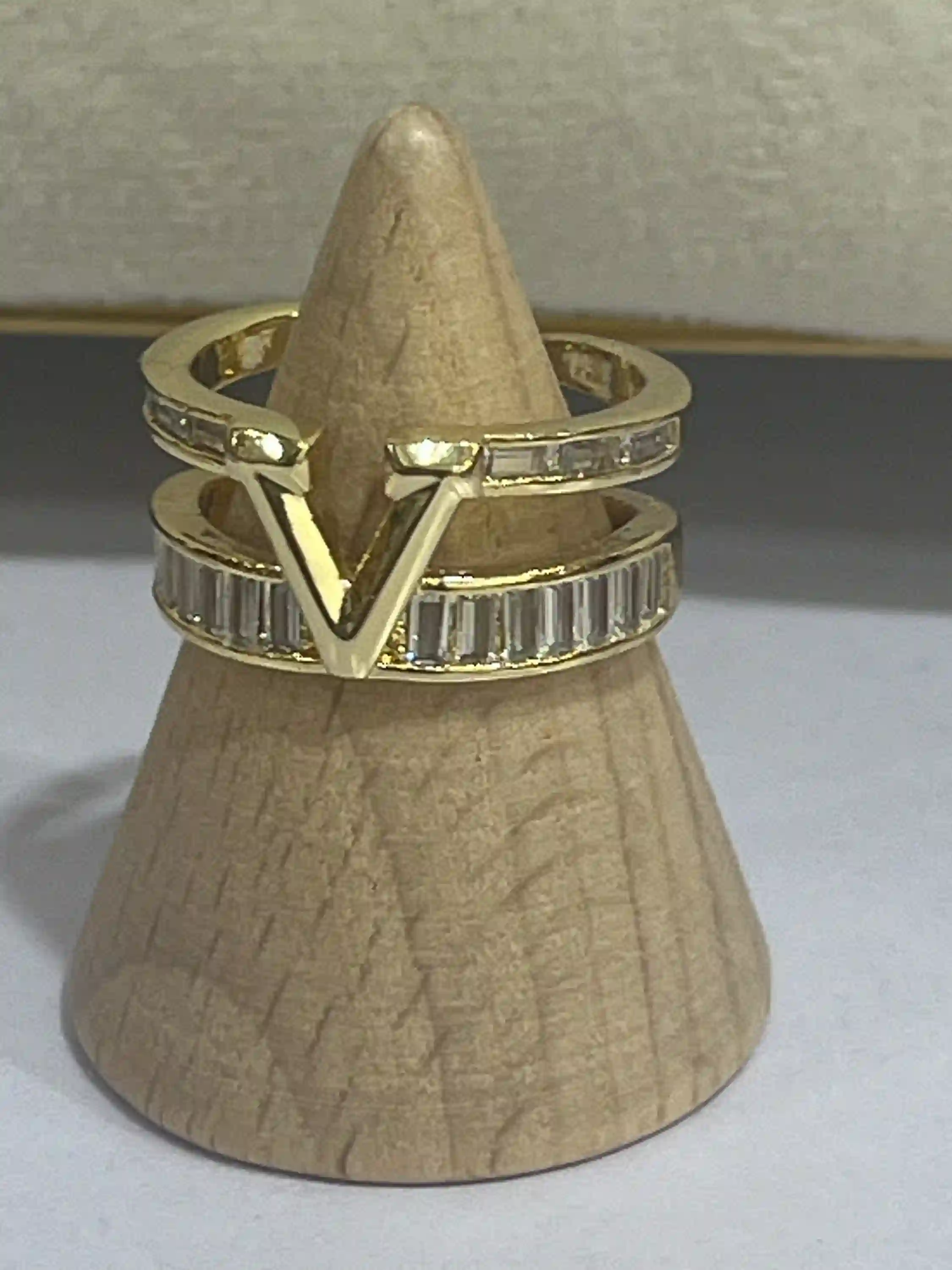 Anillo de acero