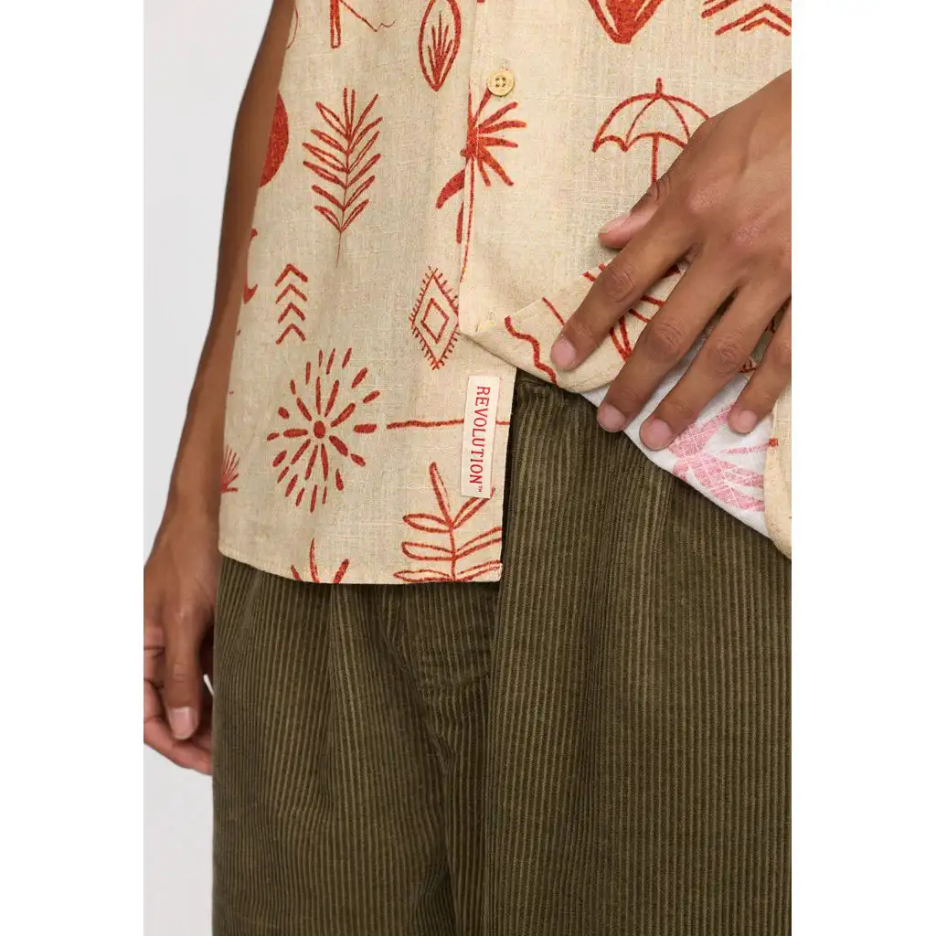 Short manga shirt beige - Image 6