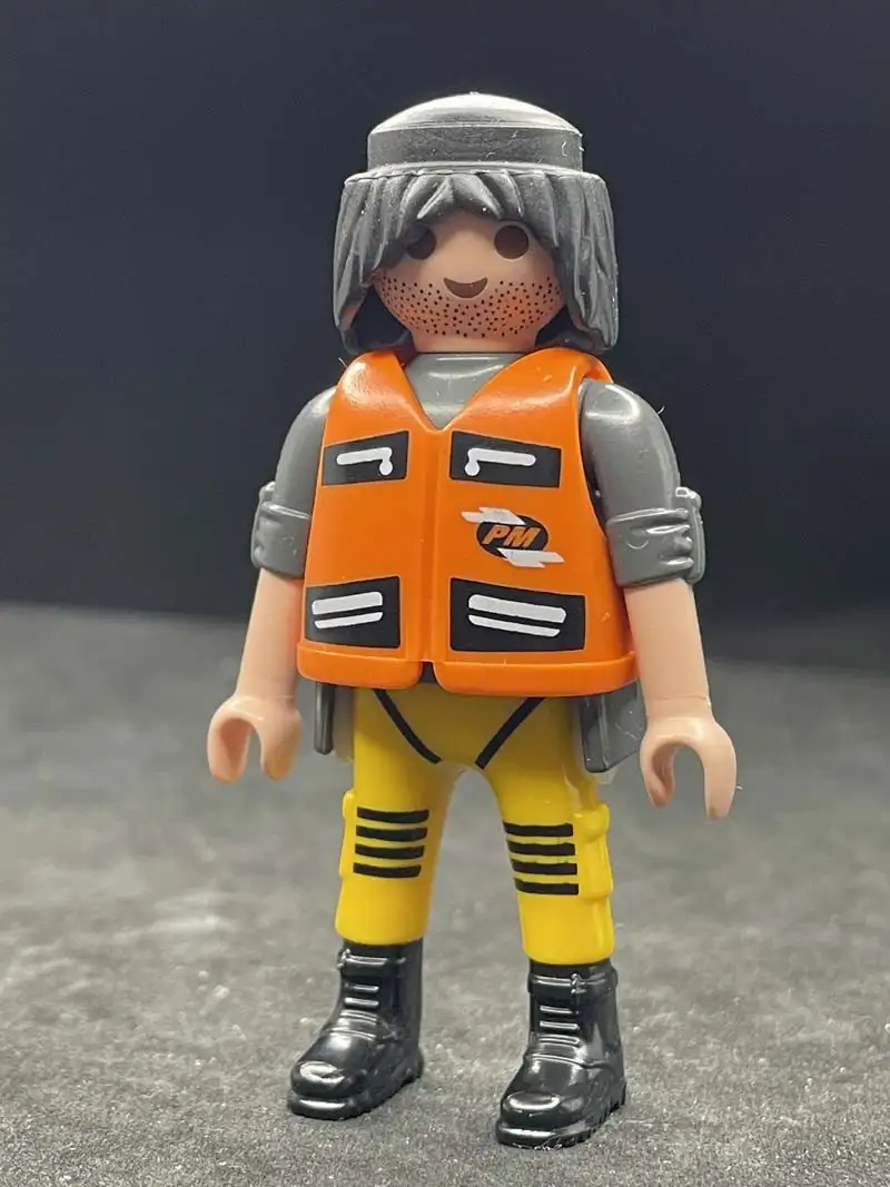 C1673 Loose figure without accessories
