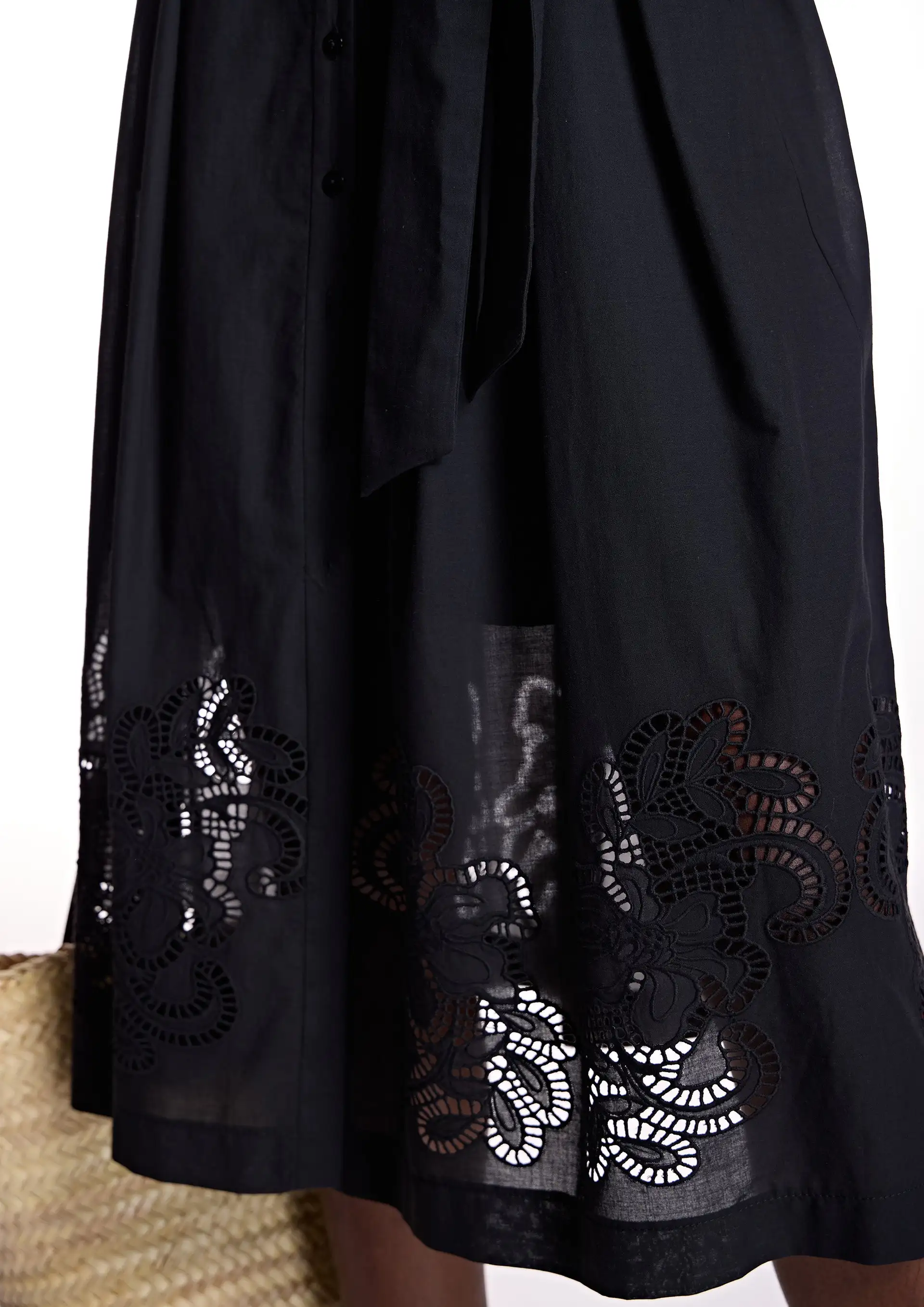 Vestido ALBA CONDE midi en negro - Imagen 7
