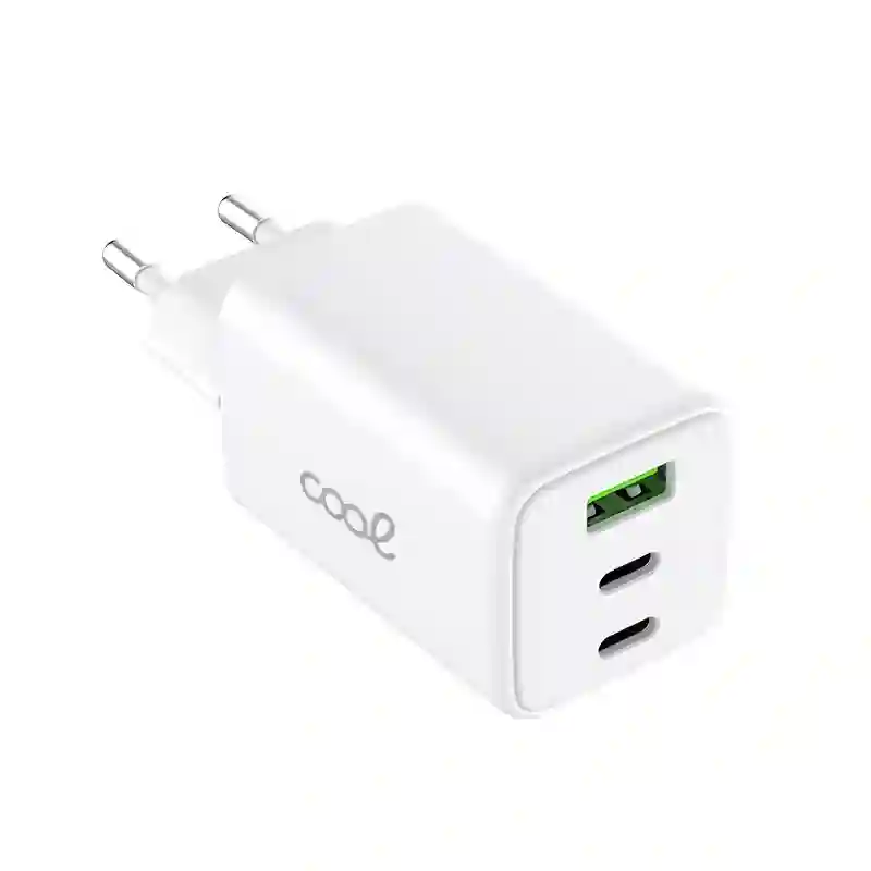 Universal Ultra Fast Port Port X3 (2x Type-C + 1x USB) Cool (65W) Gan White