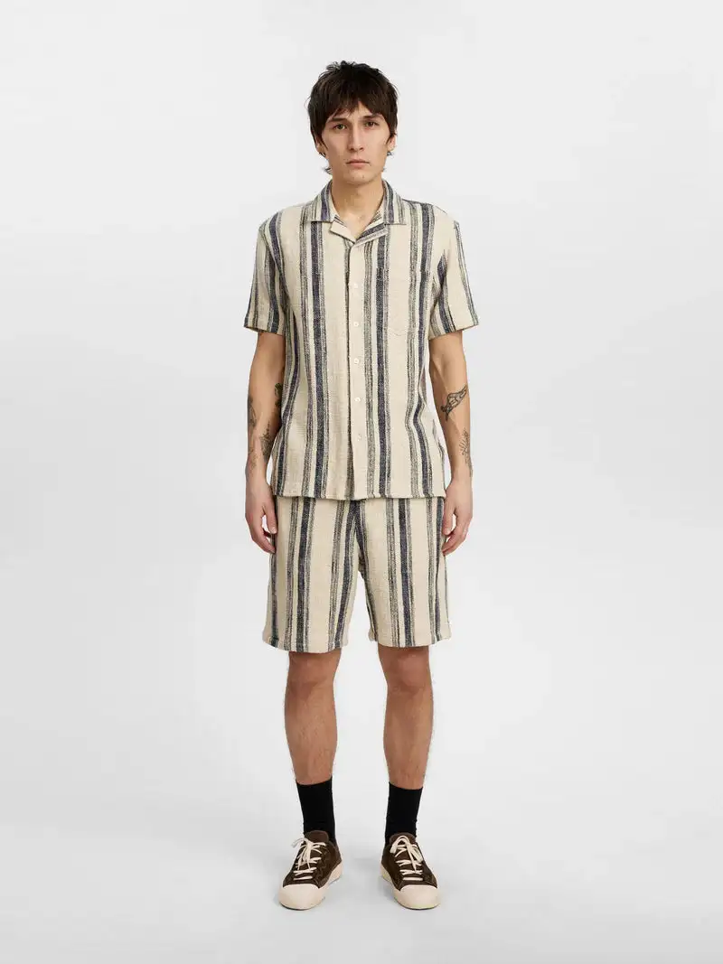 Blue striped shirt - Image 3