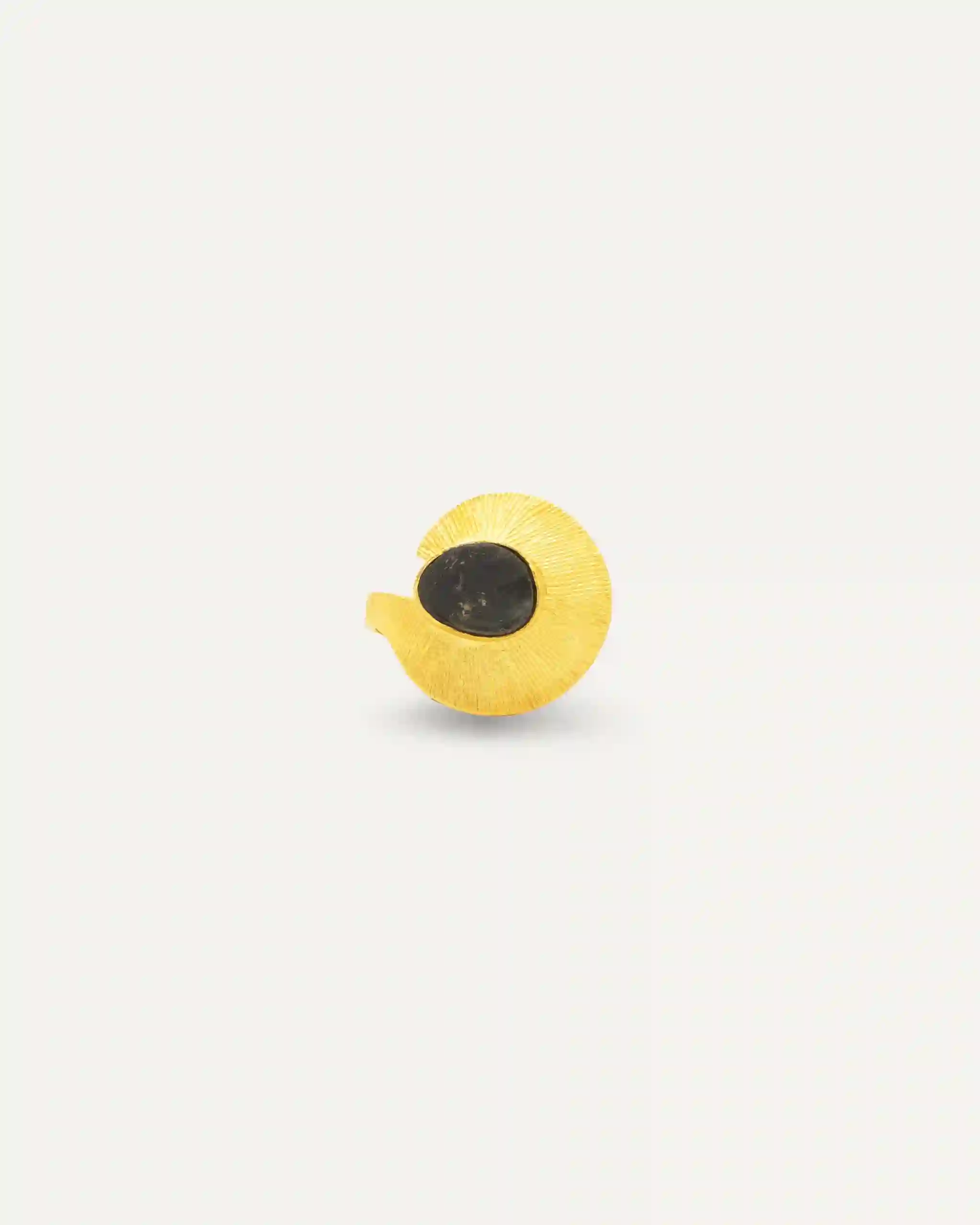 Badhana Black Gold Ring