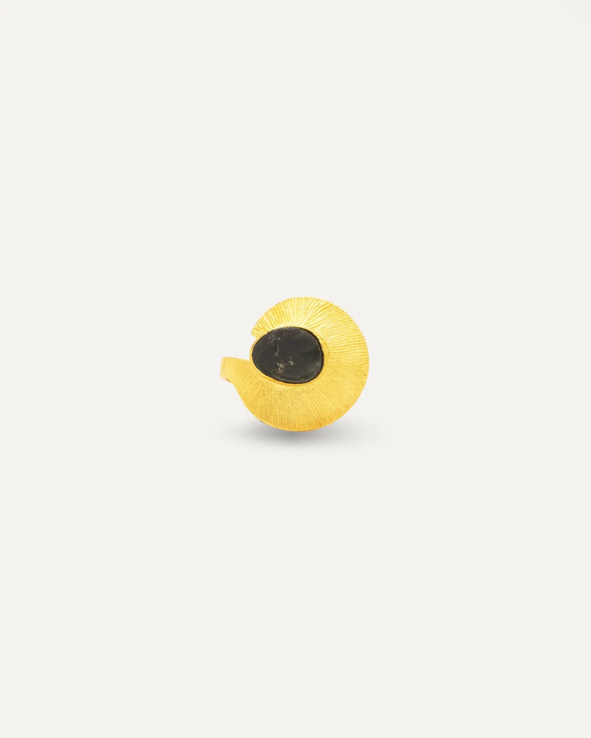 Badhana Black Gold Ring