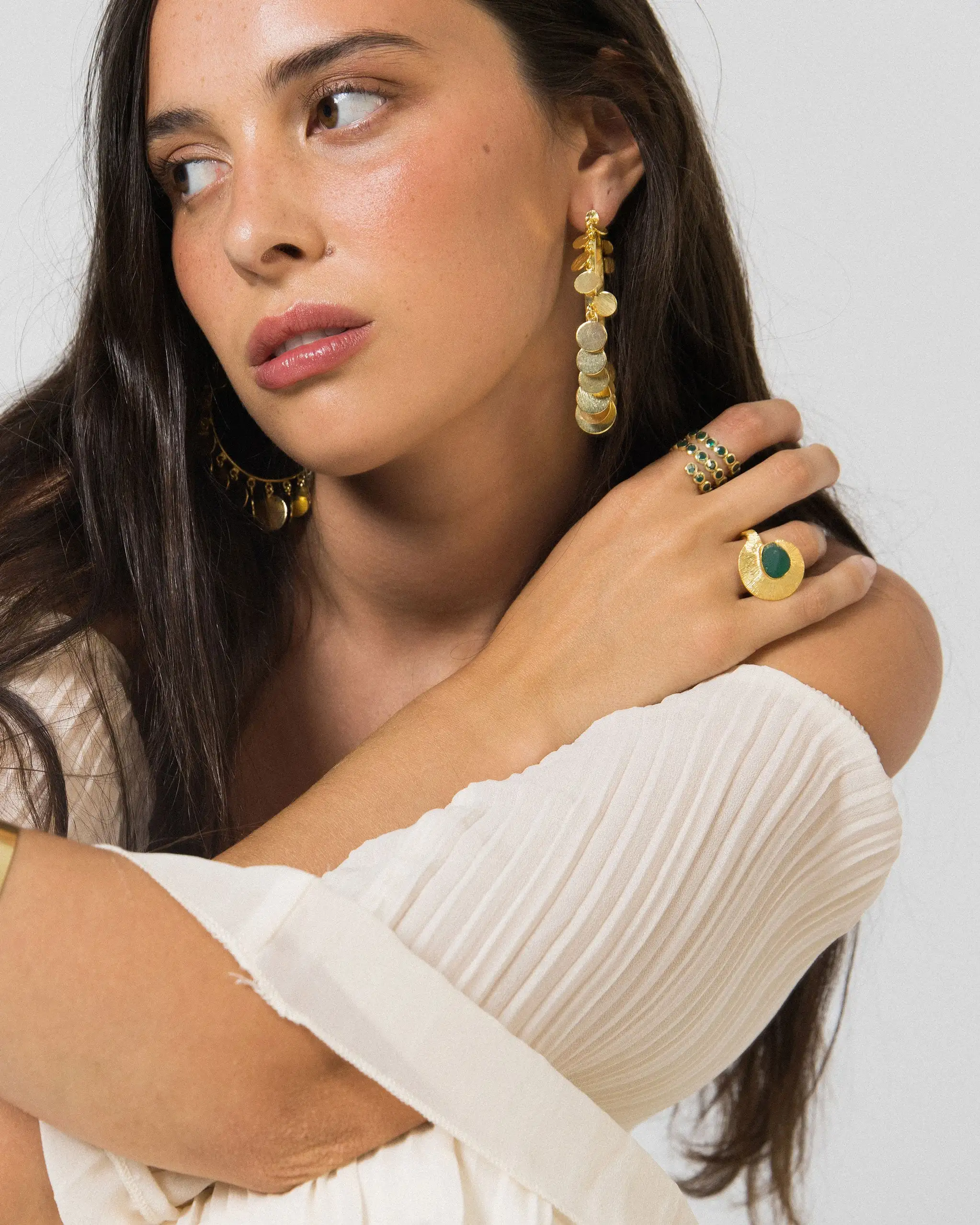 Badhana Green Gold Ring - Image 2