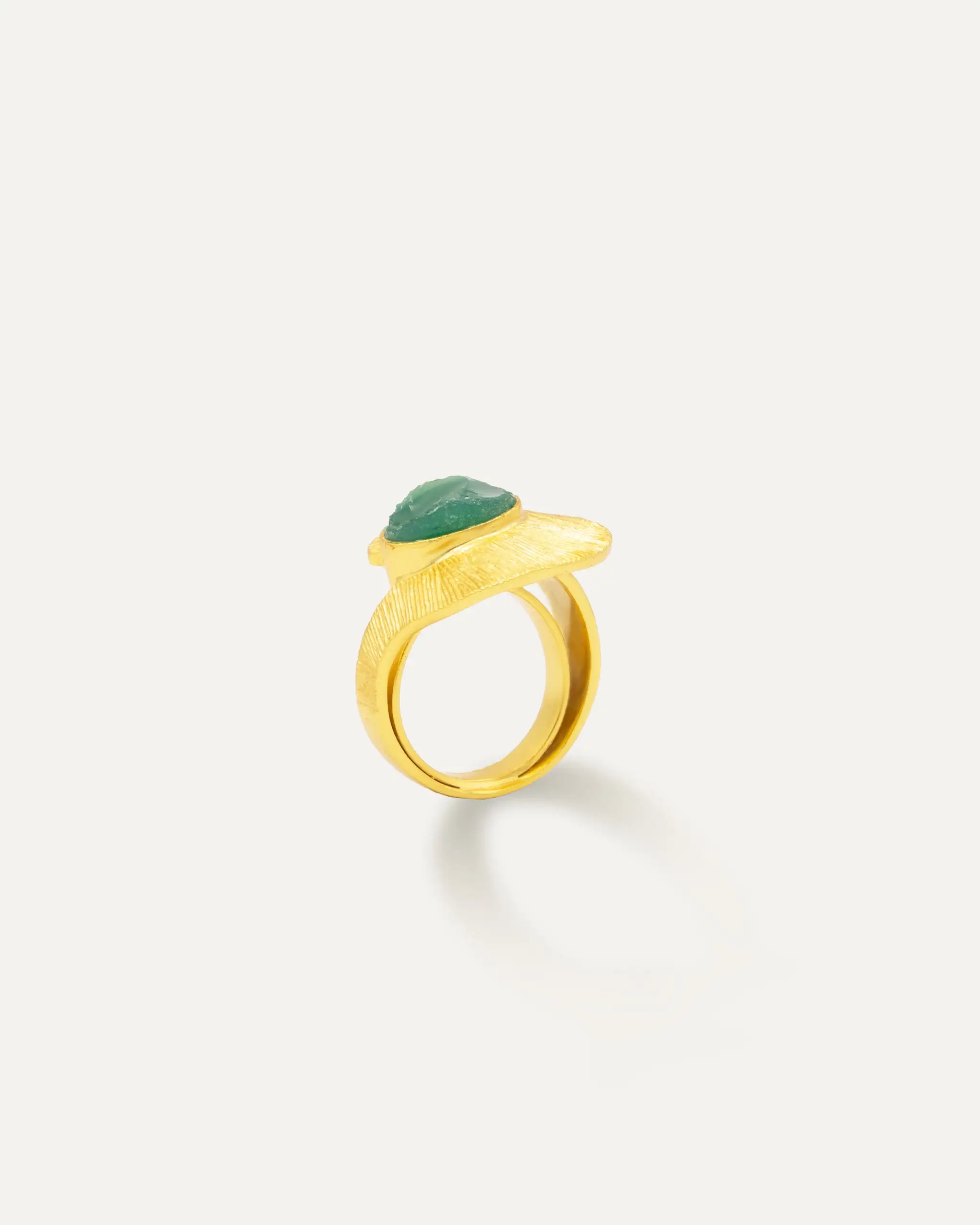 Badhana Green Gold Ring - Image 3