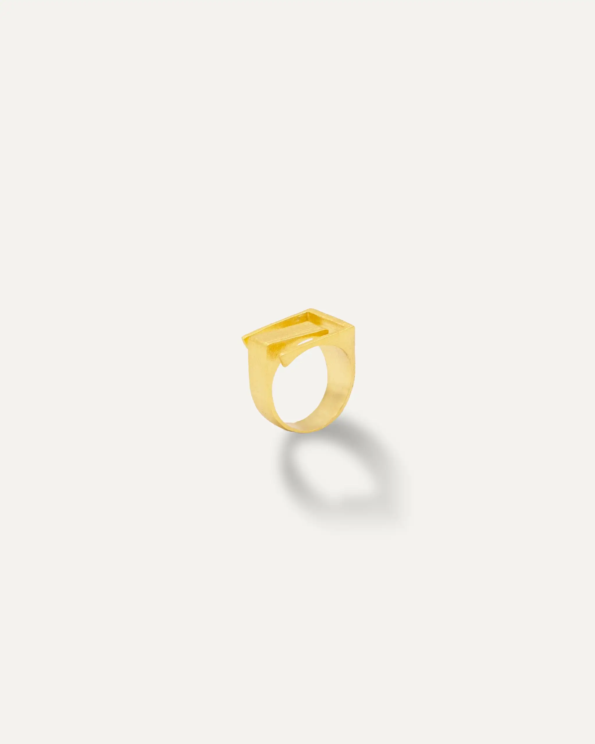 Everyday Gold Ring - Image 3