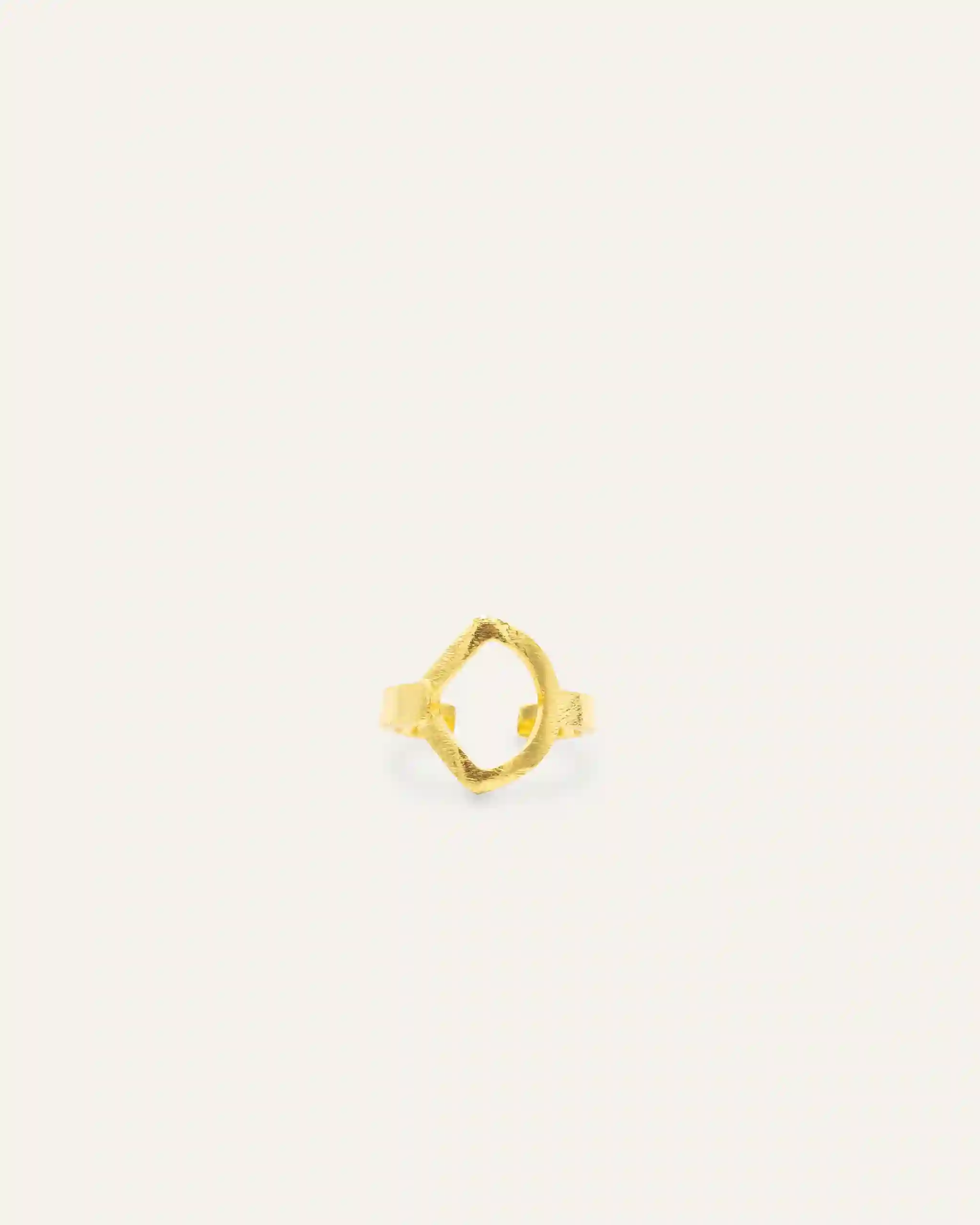 Gold Ring Vachio