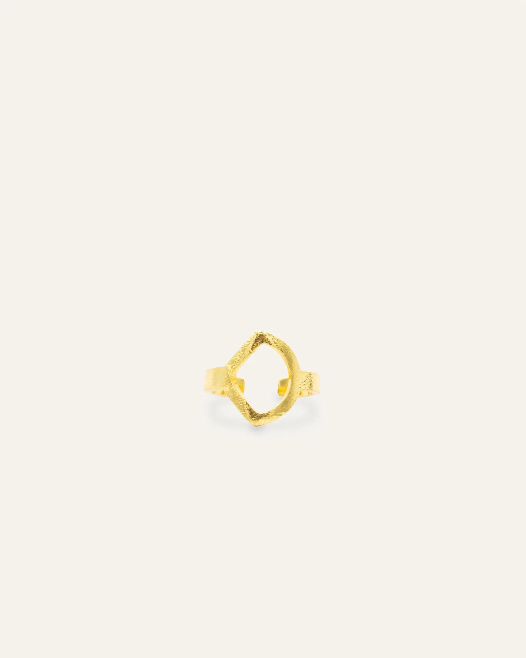 Gold Ring Vachio