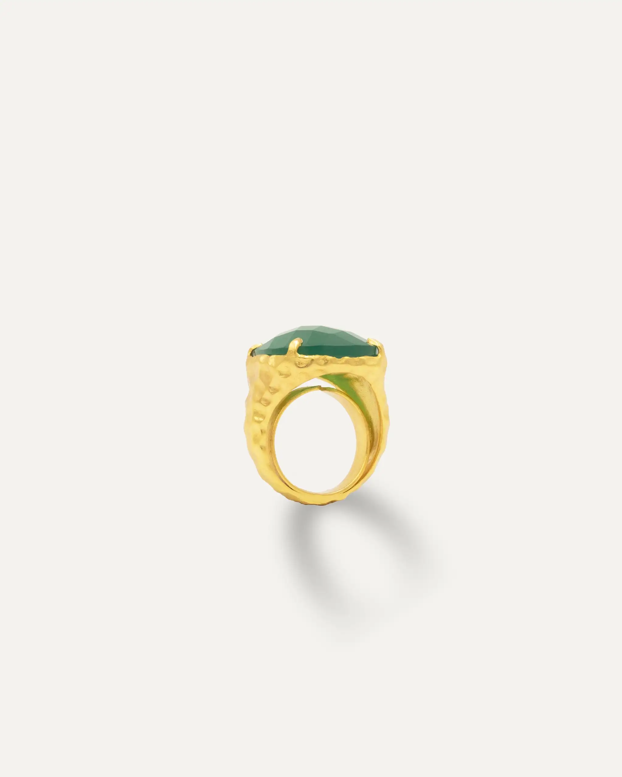 Anillo Madurei Dorado Ónix Verde