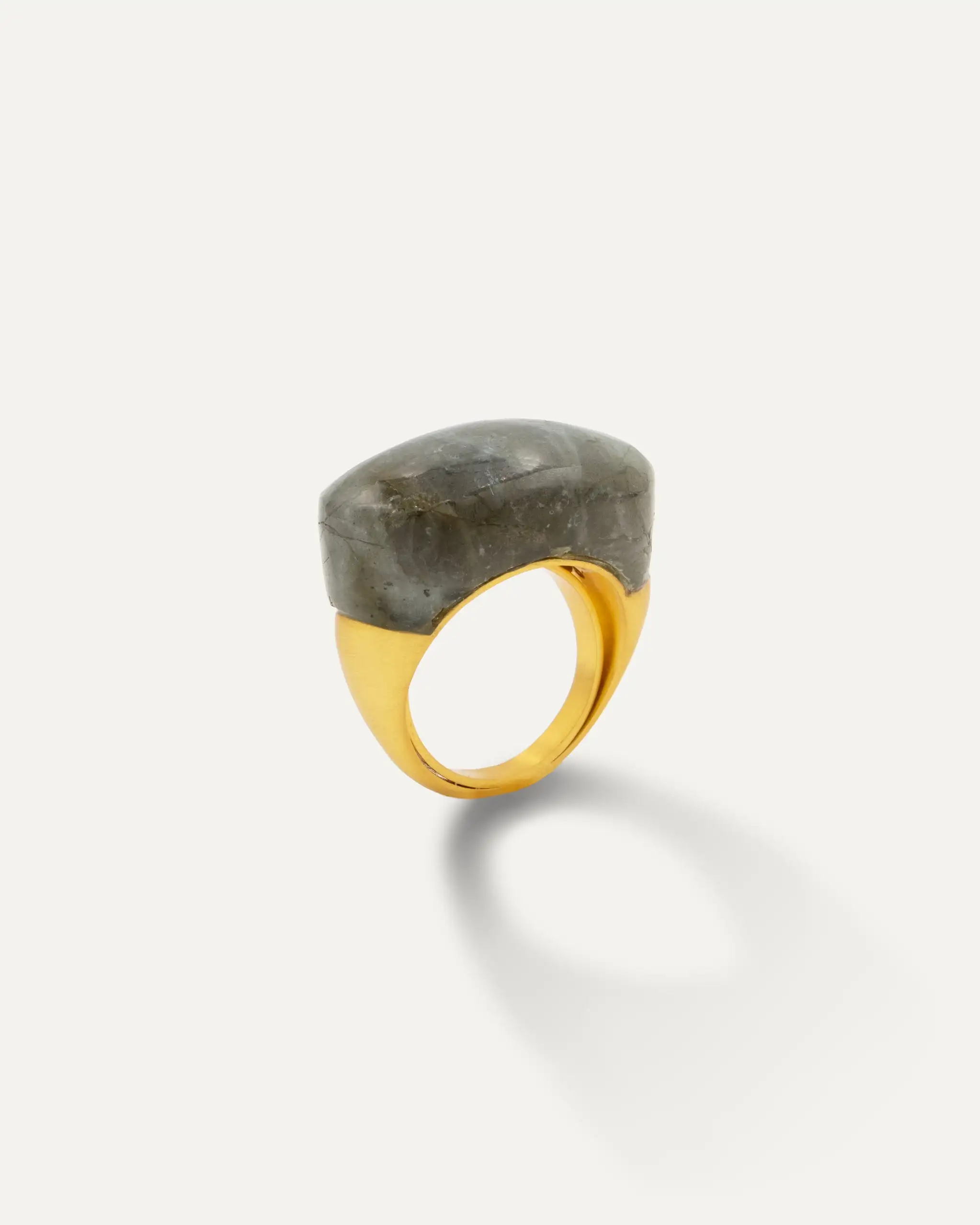 Anillo Natura Dorado Labradorita