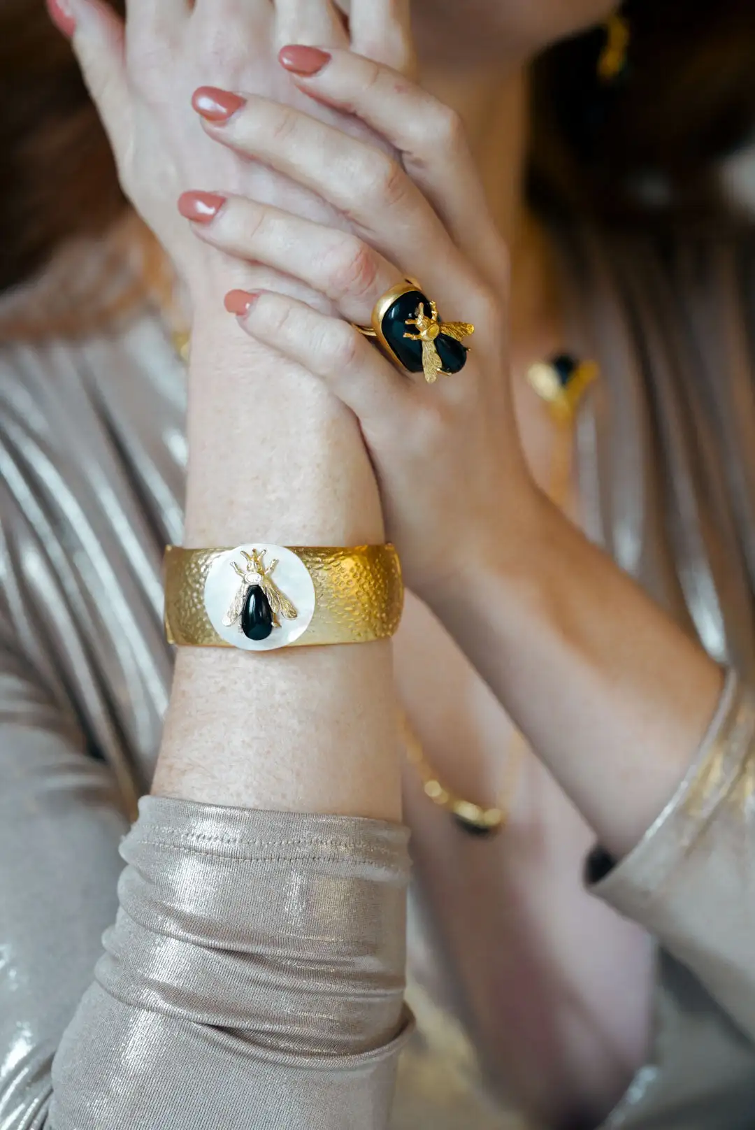 Makhi gold bracelet - Image 2