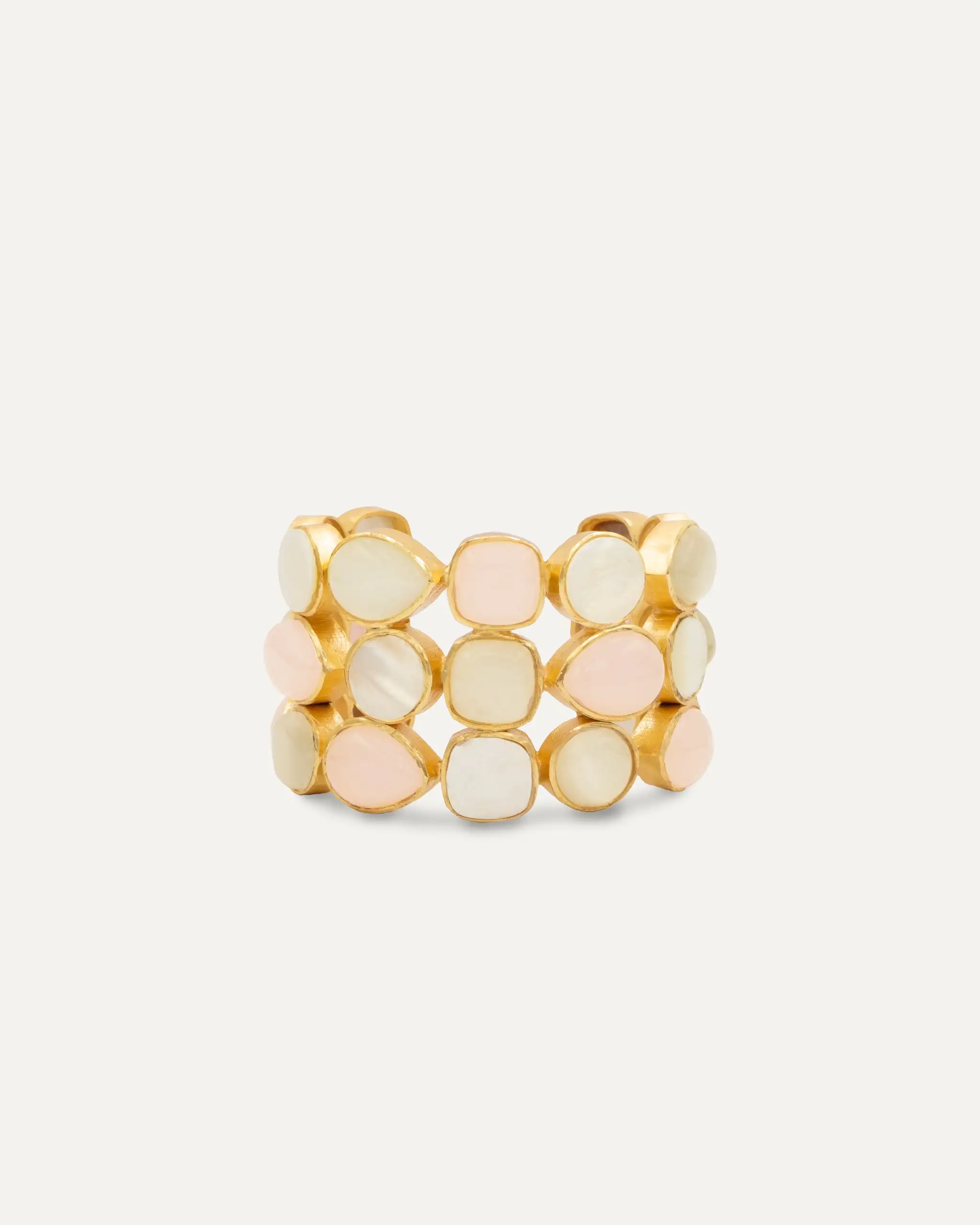 Brazalete Dorado Stunning Three Piedra Luna Cuarzo Rosa y Madre Perla - Imagen 3