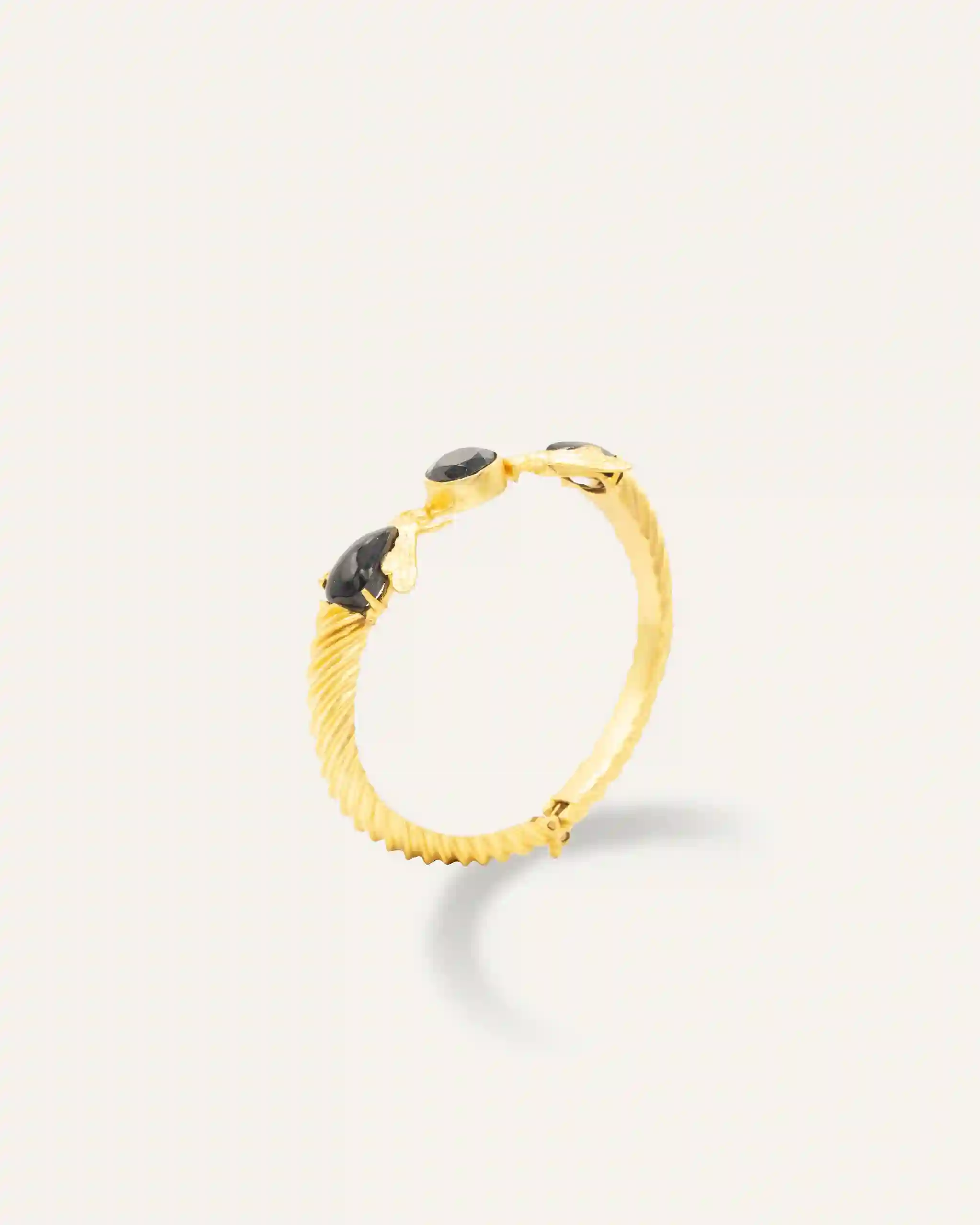 Makhi Simple Bracelet