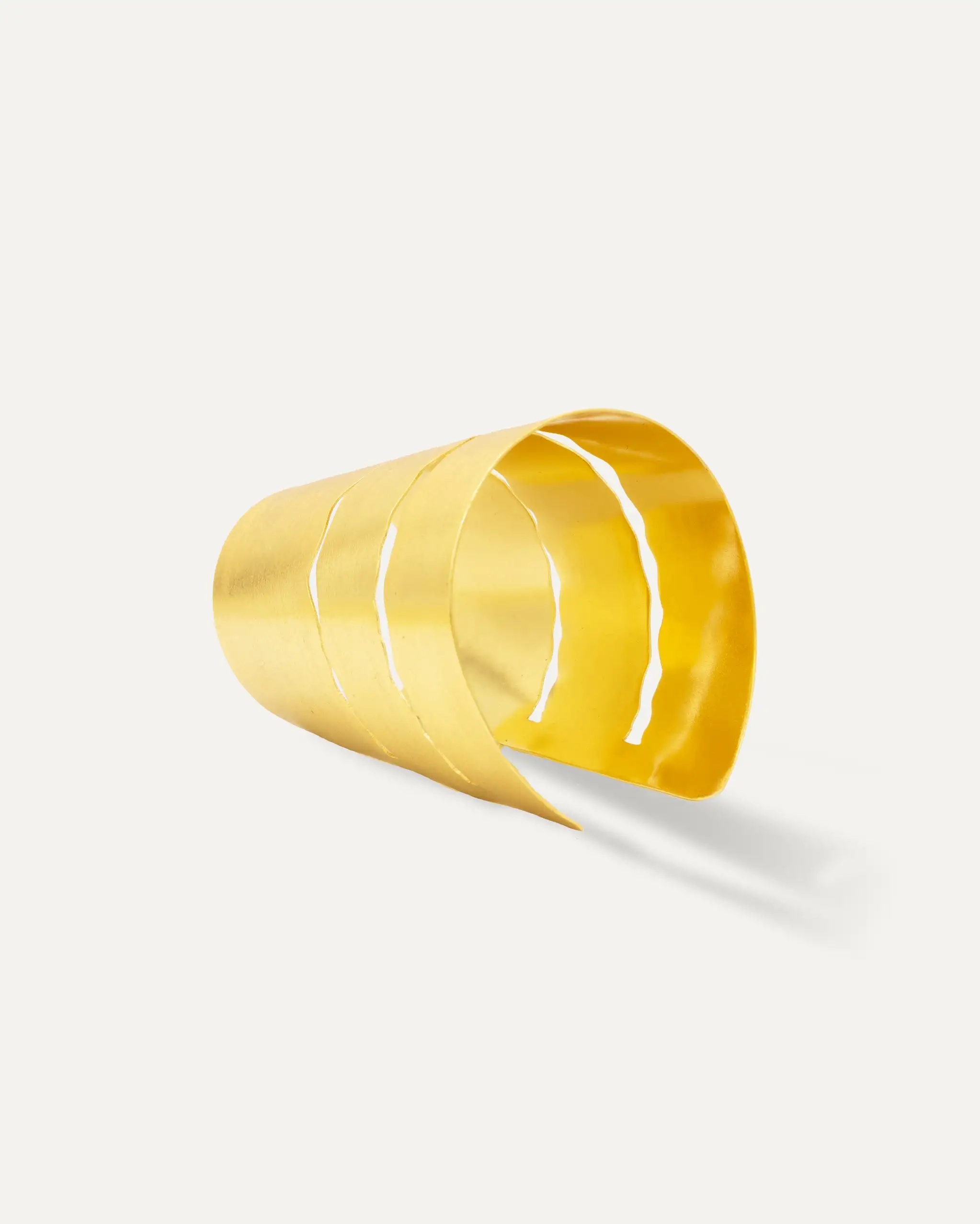 Brazalete Statement Extra Grande Egipcio Dorado
