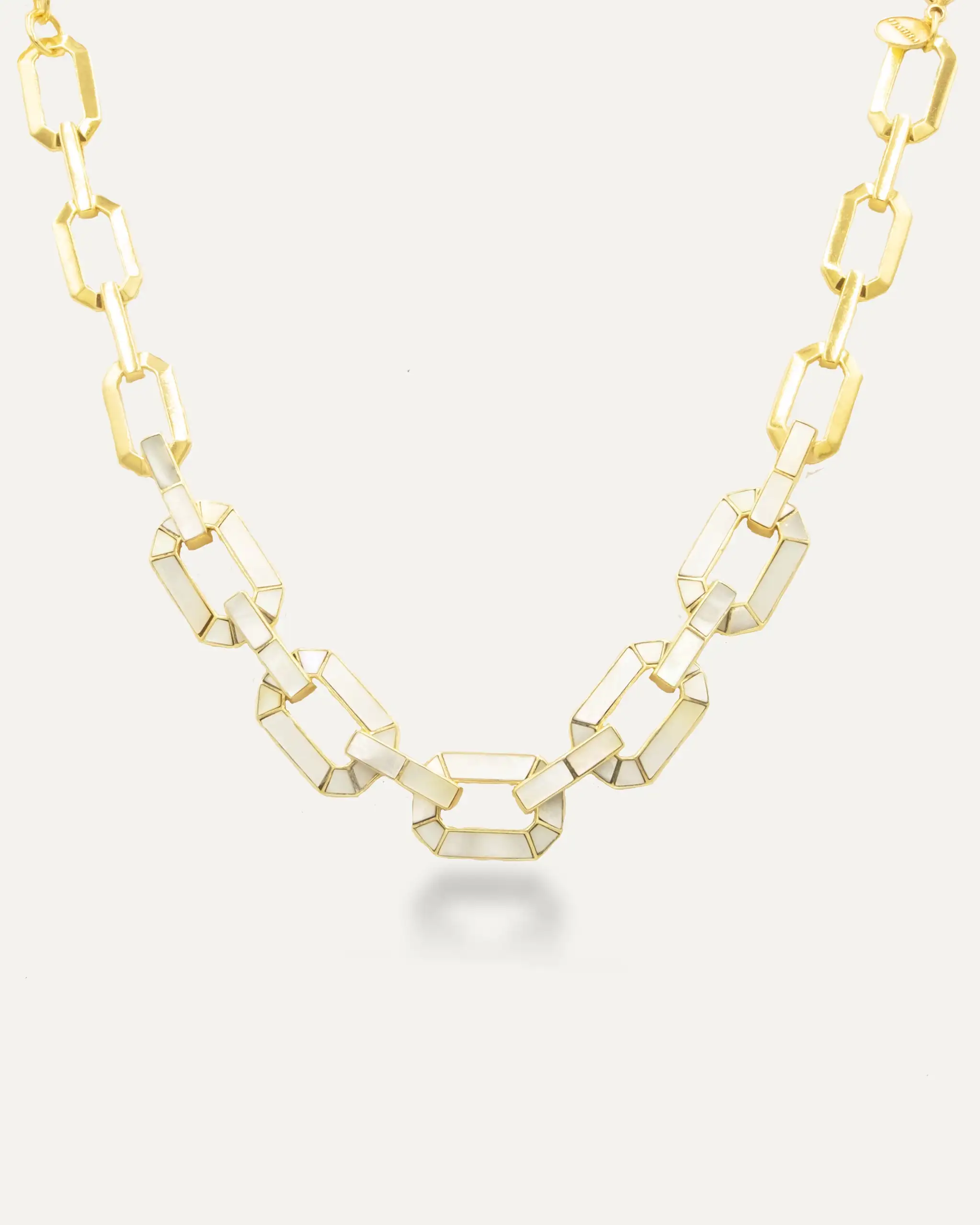 Collar Devendra Dorado Madre Perla - Imagen 2