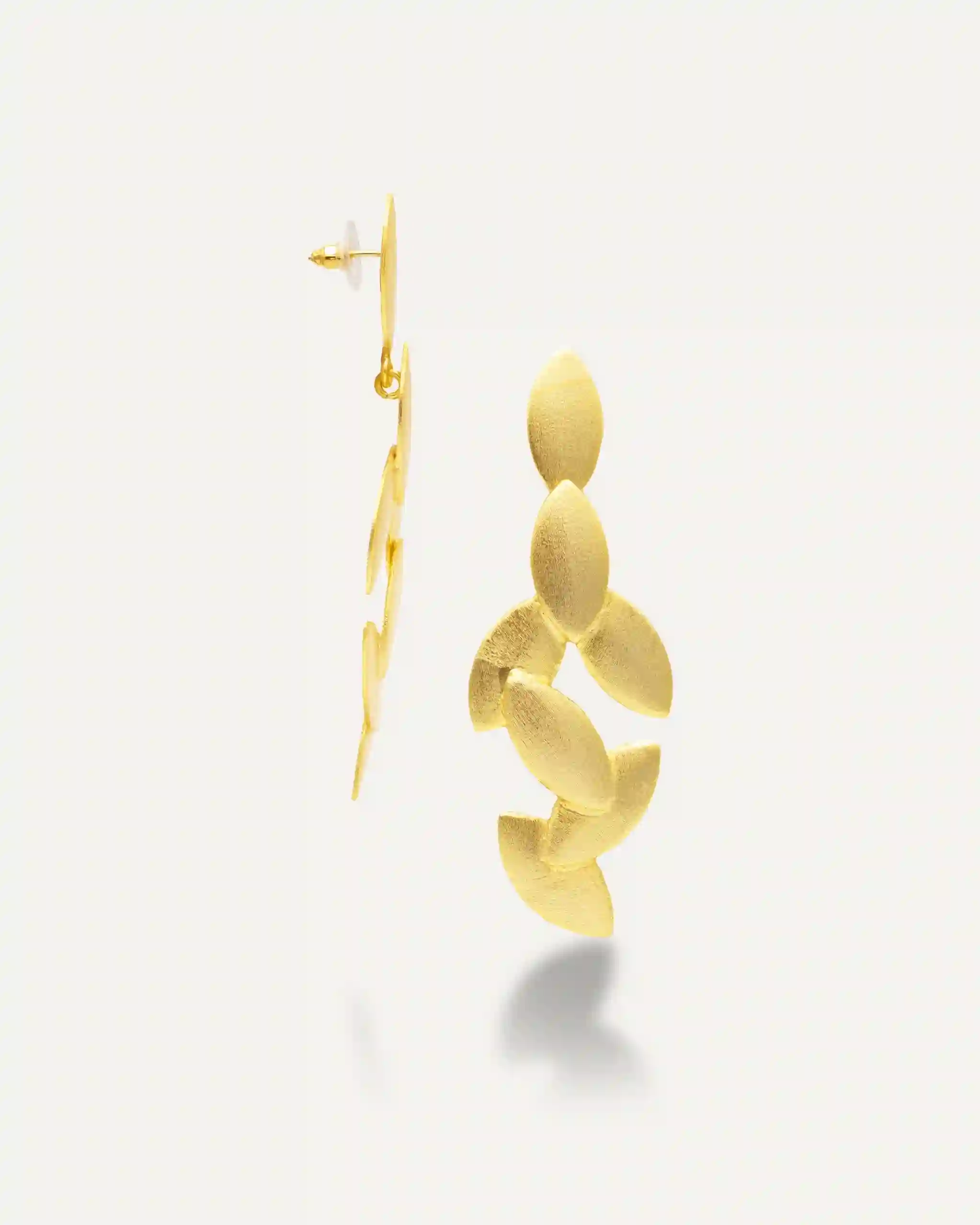 Anisha gold earrings