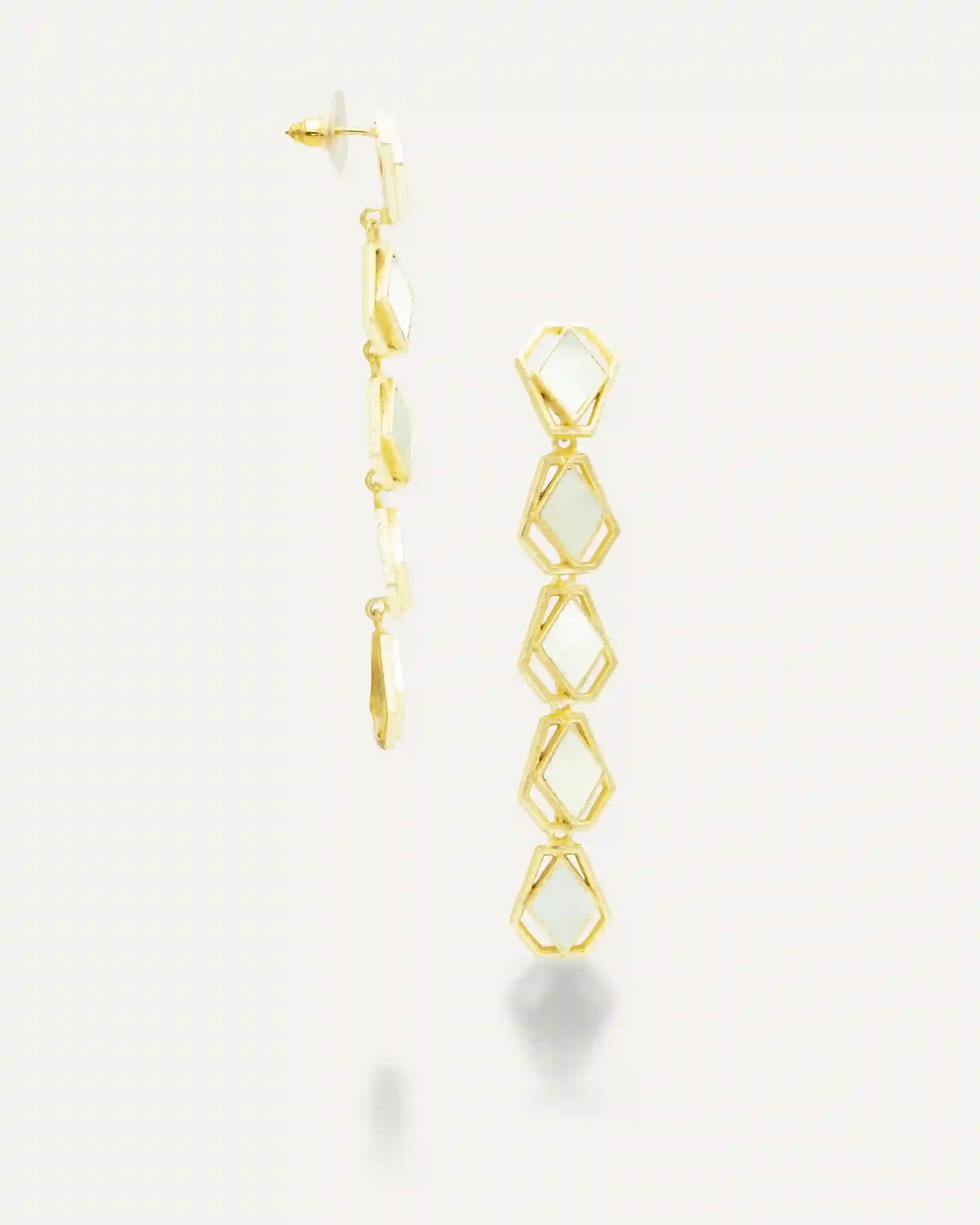 Golden earrings Anuja mother pearl