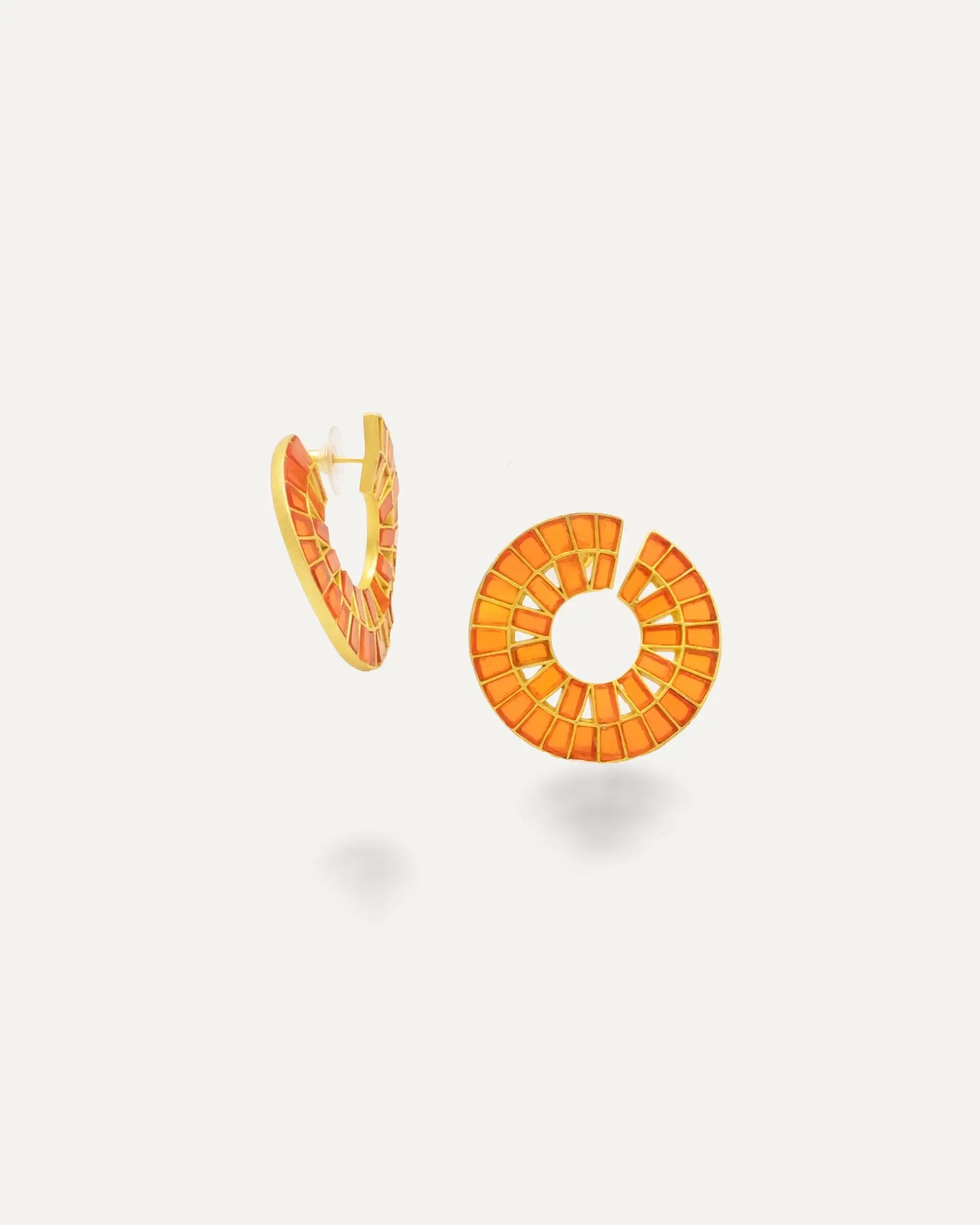 Pendientes Dorados Caracola Cornelian