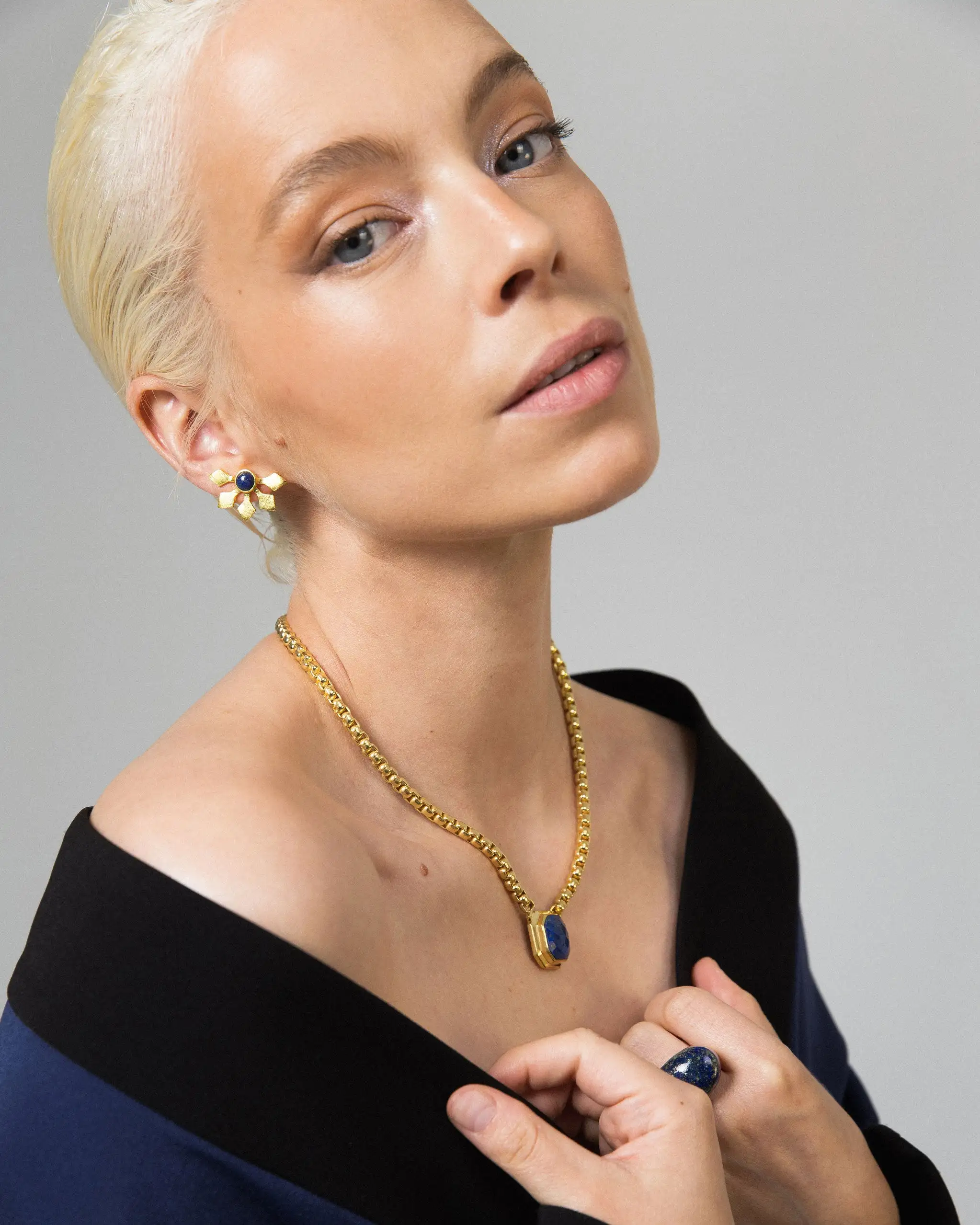 Pendientes Dorados Tia lapislazuli - Imagen 2