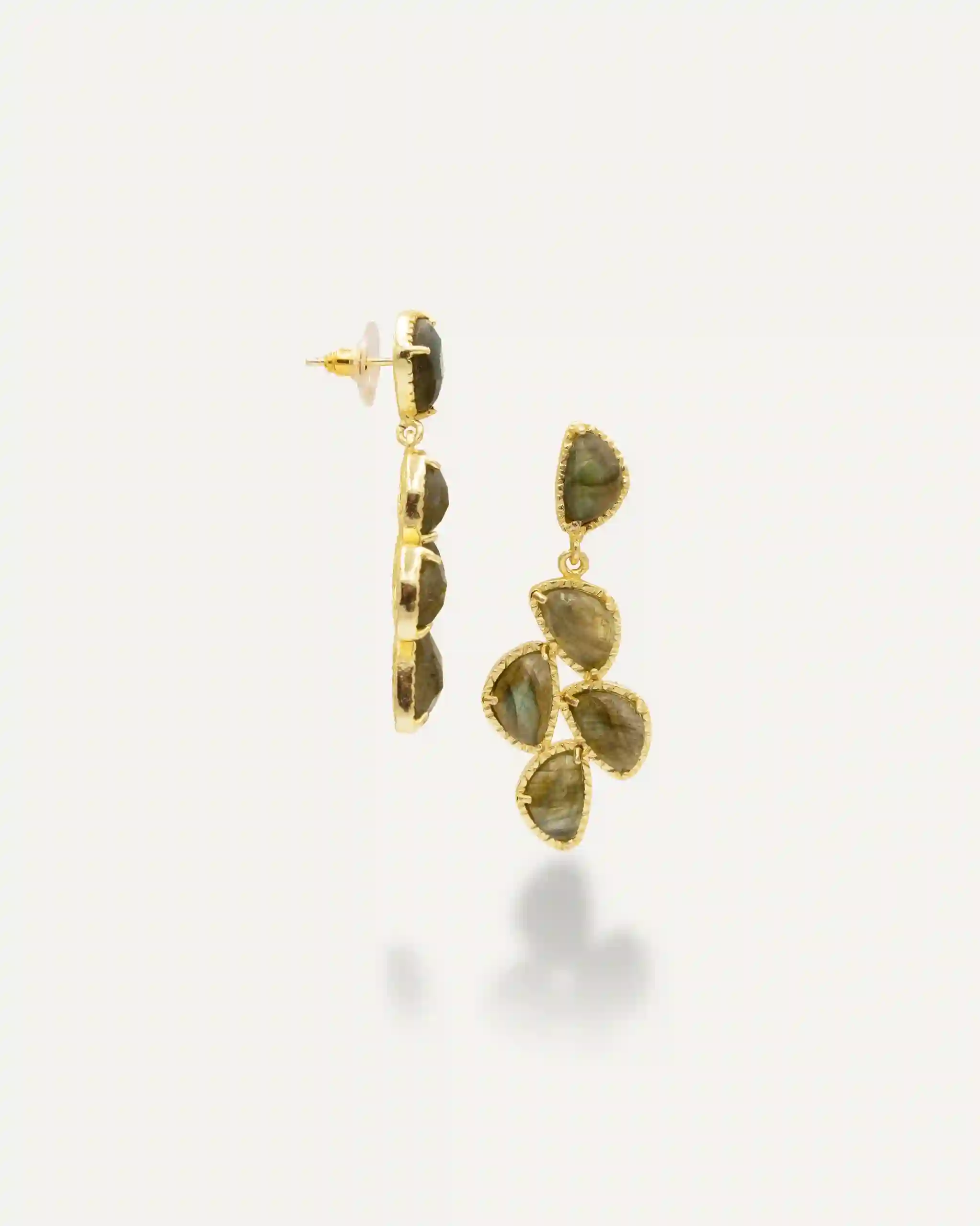 Feel Elegant Labradorita Earrings