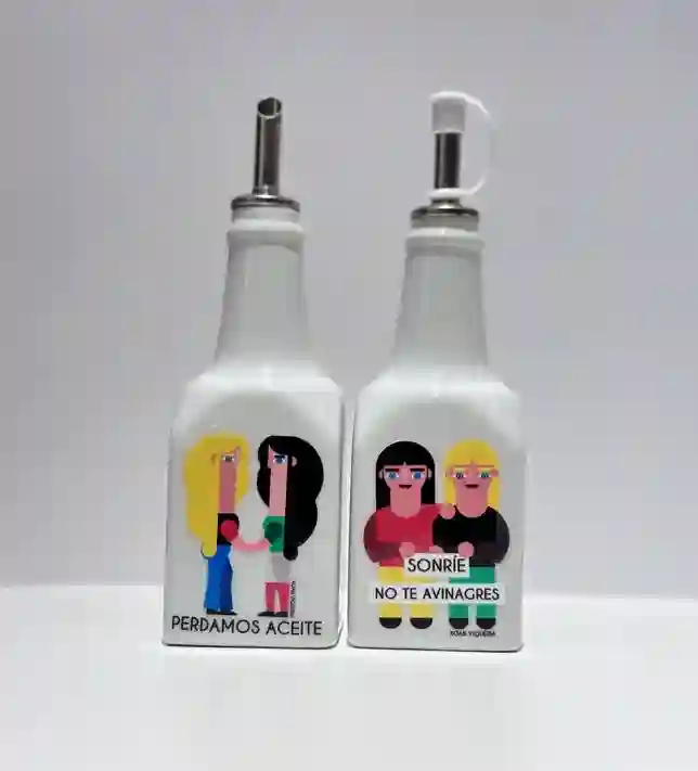 Aceitera y vinagrera versión Lésbica