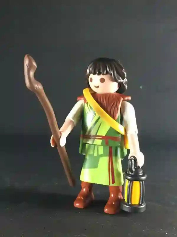 NV0031 Figura con Complementos