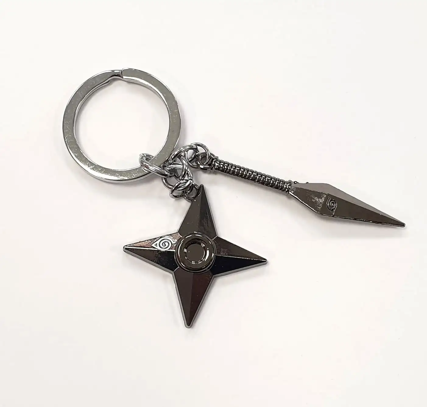 LLAVERO NARUTO SHIPPUDEN KUNAI & SHURIKEN